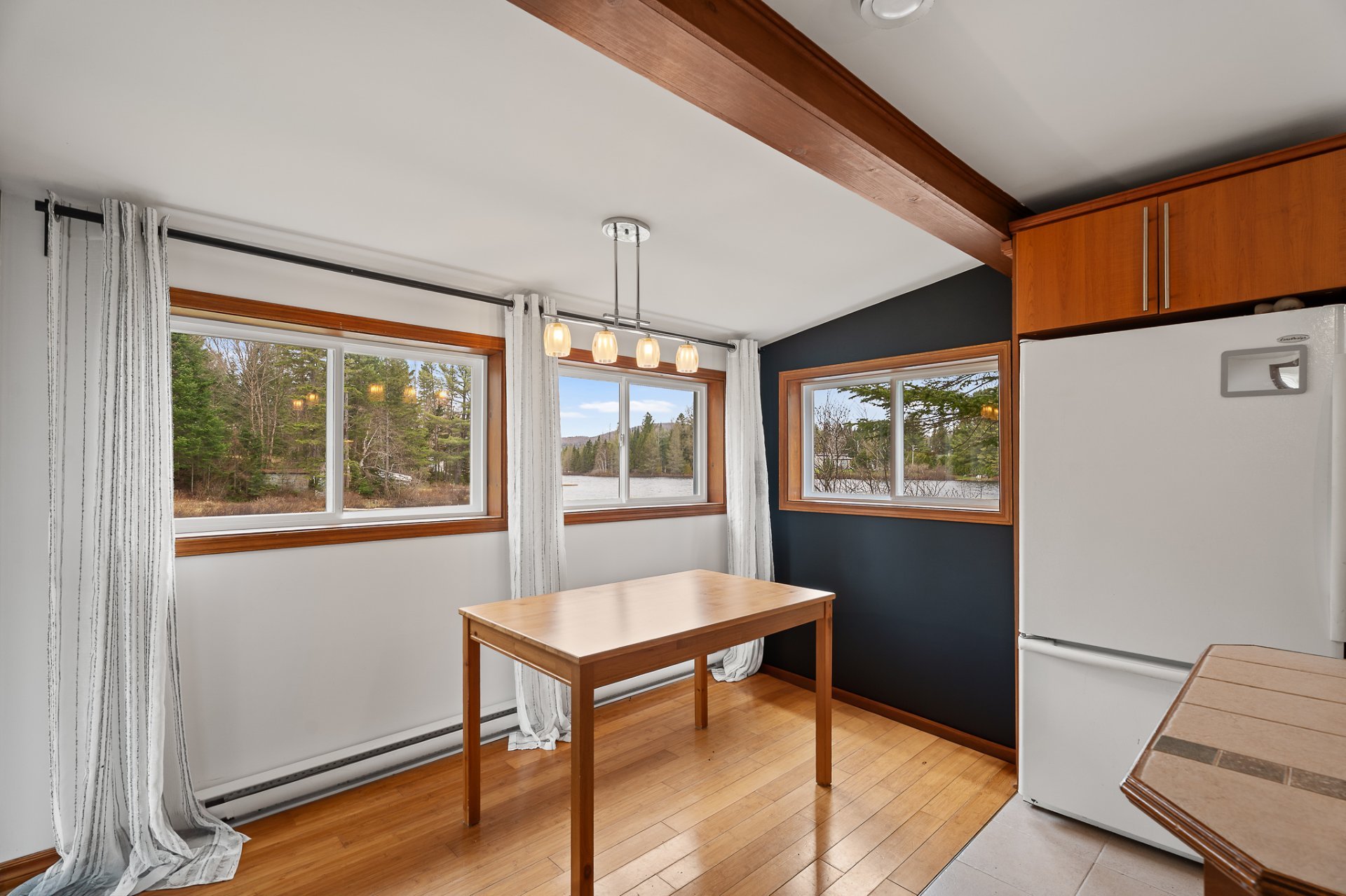 Photo - Salle à manger