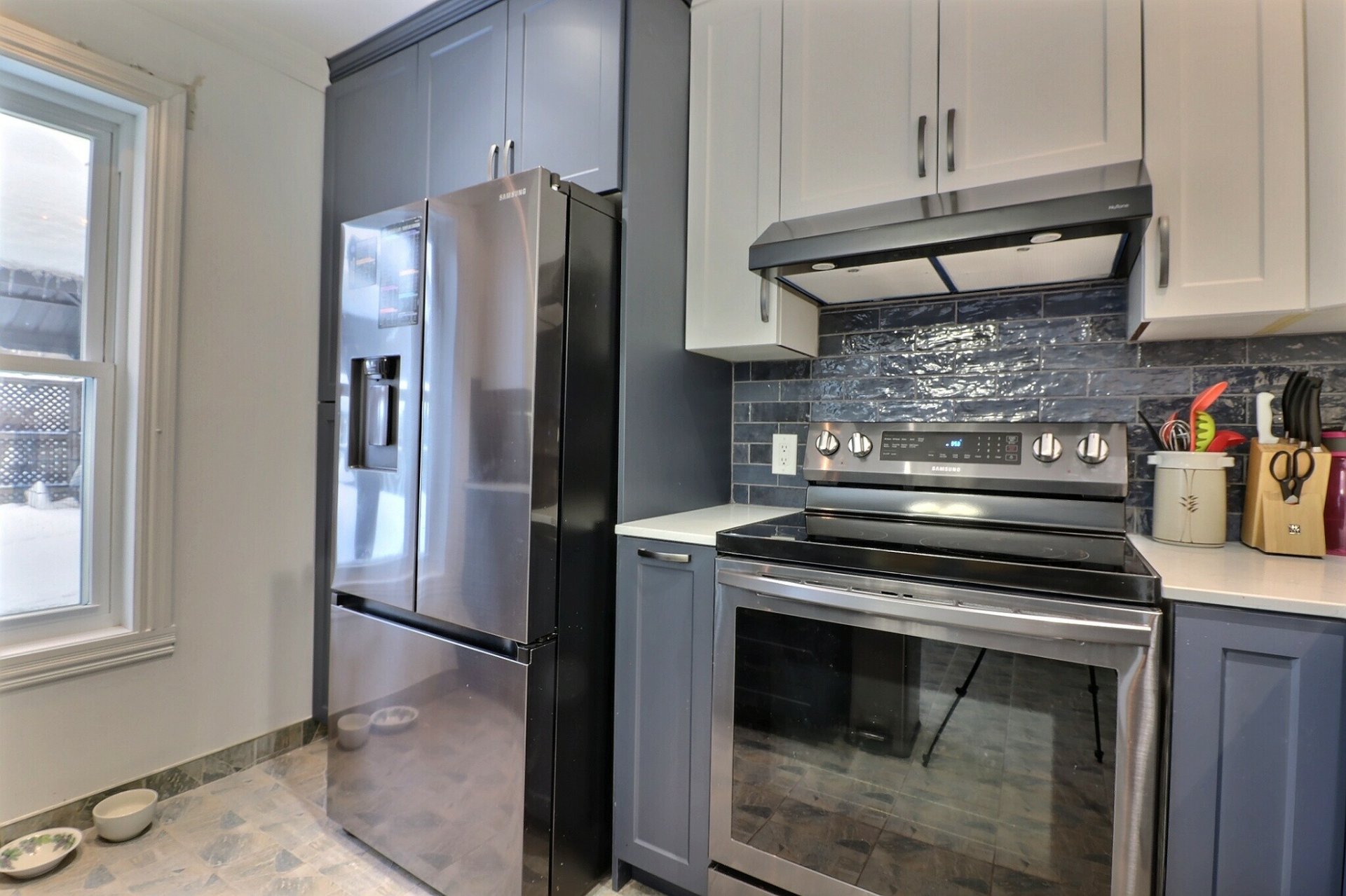 Photo - Kitchen