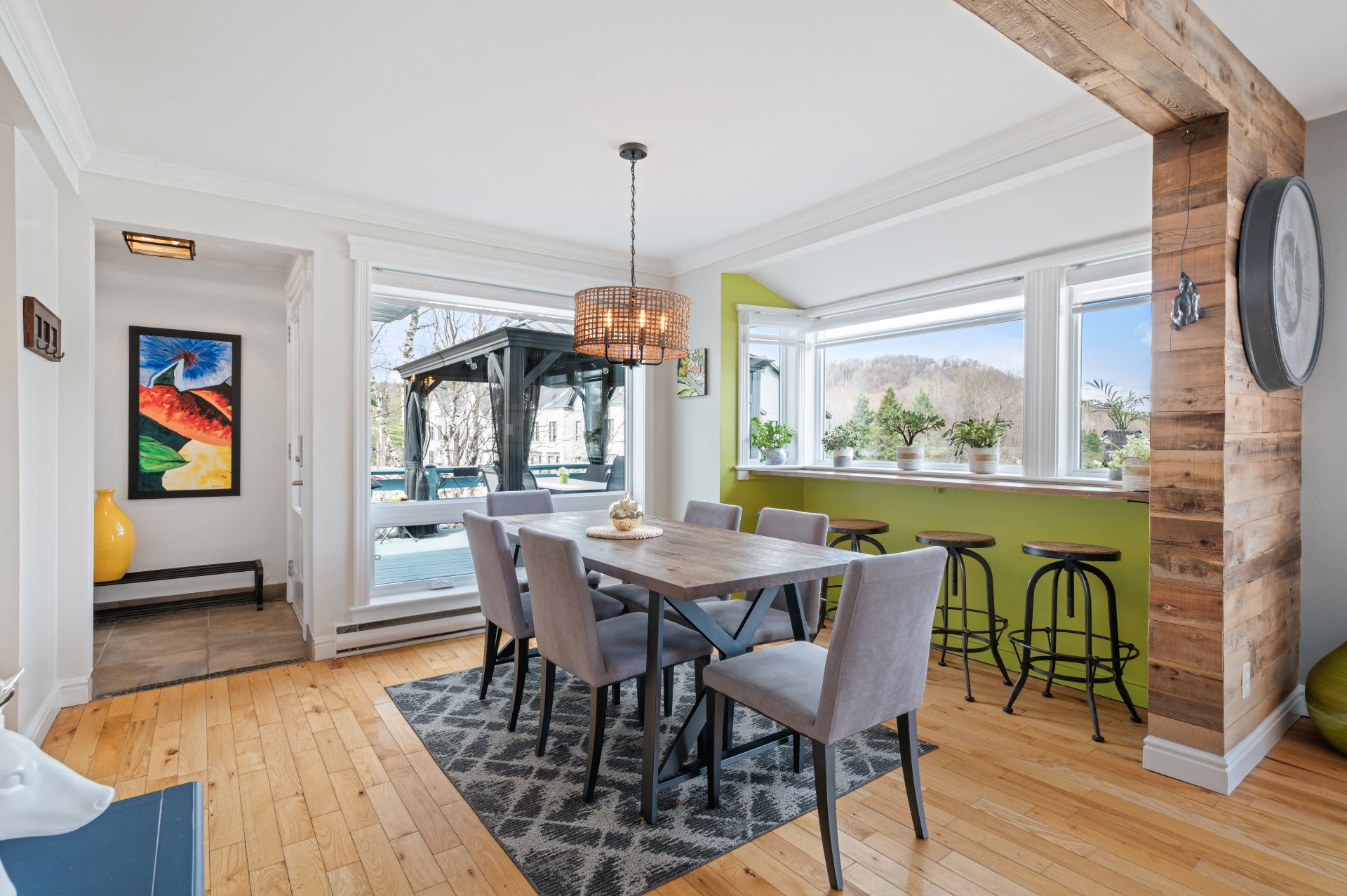 Photo - Overall View