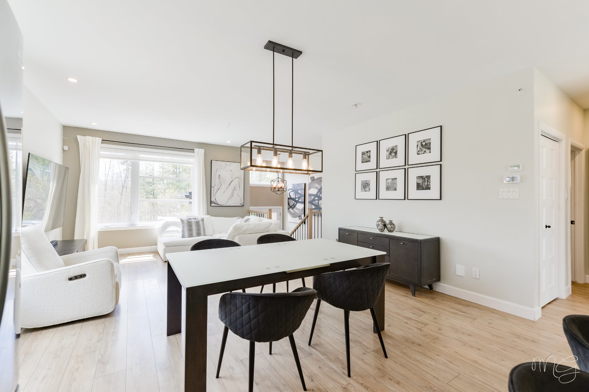Photo - Salle à manger