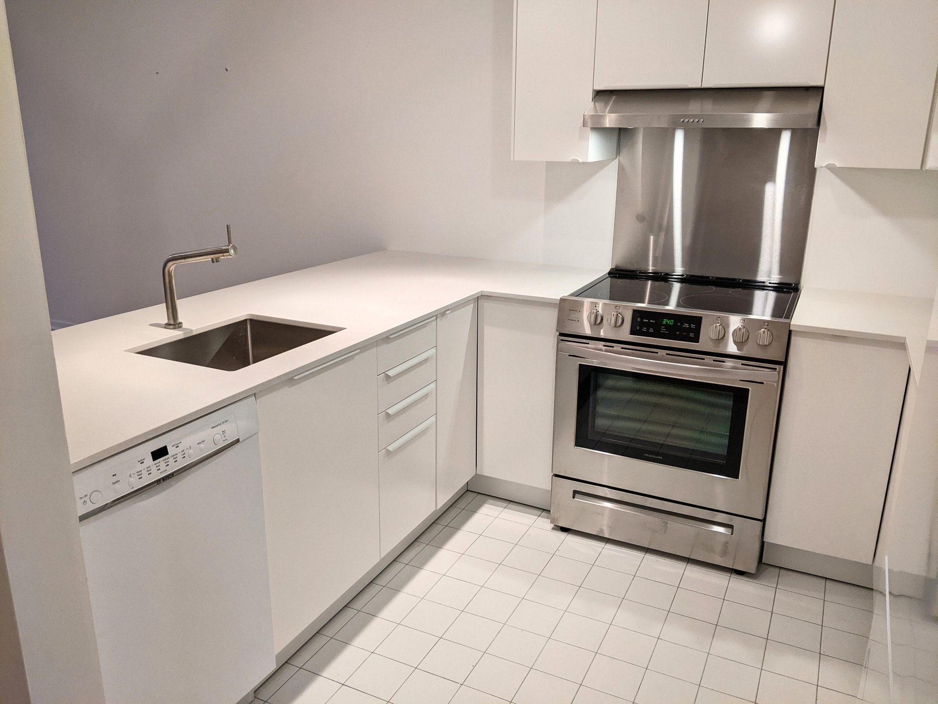 Photo - Kitchen