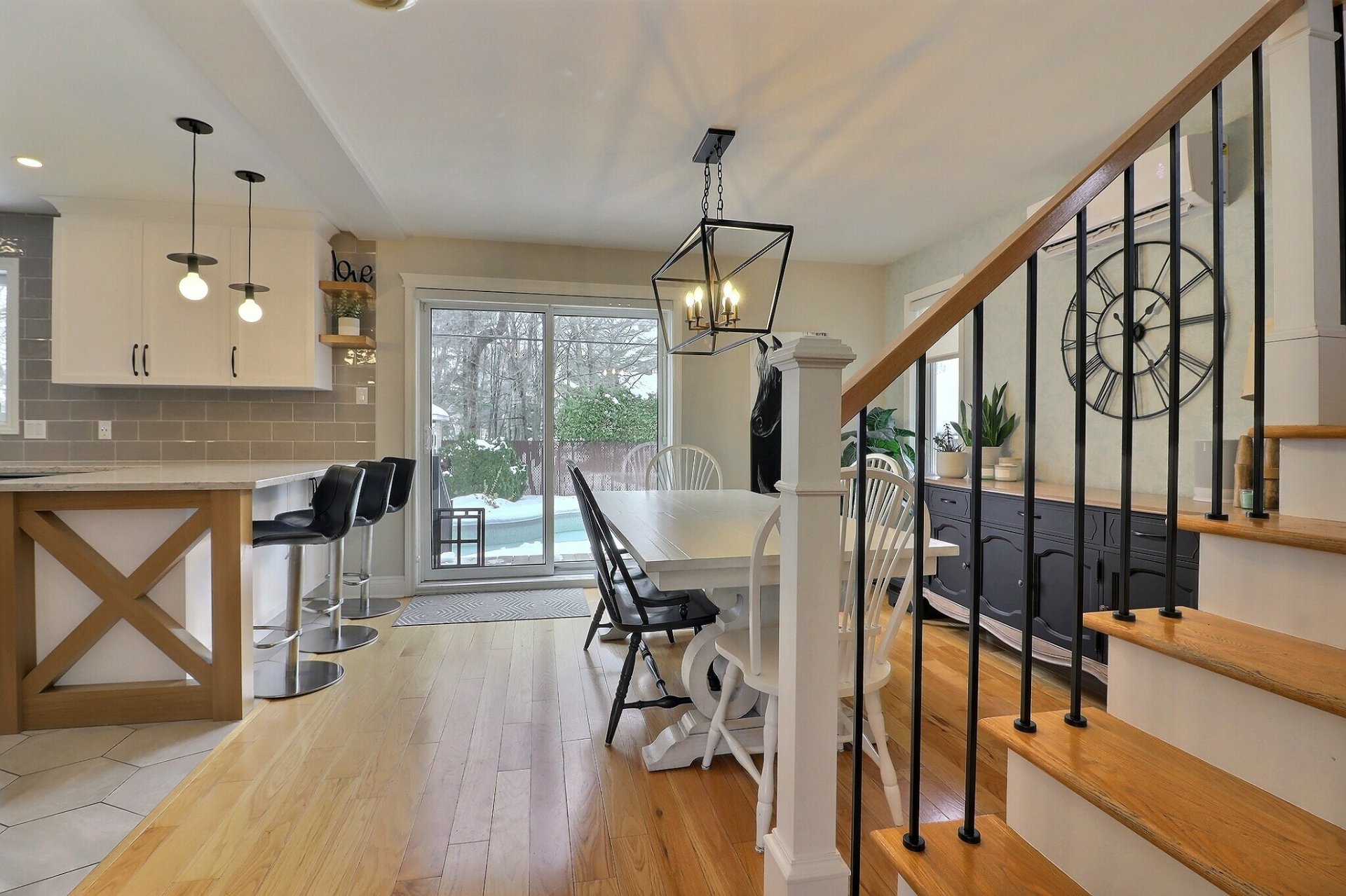 Photo - Salle à manger