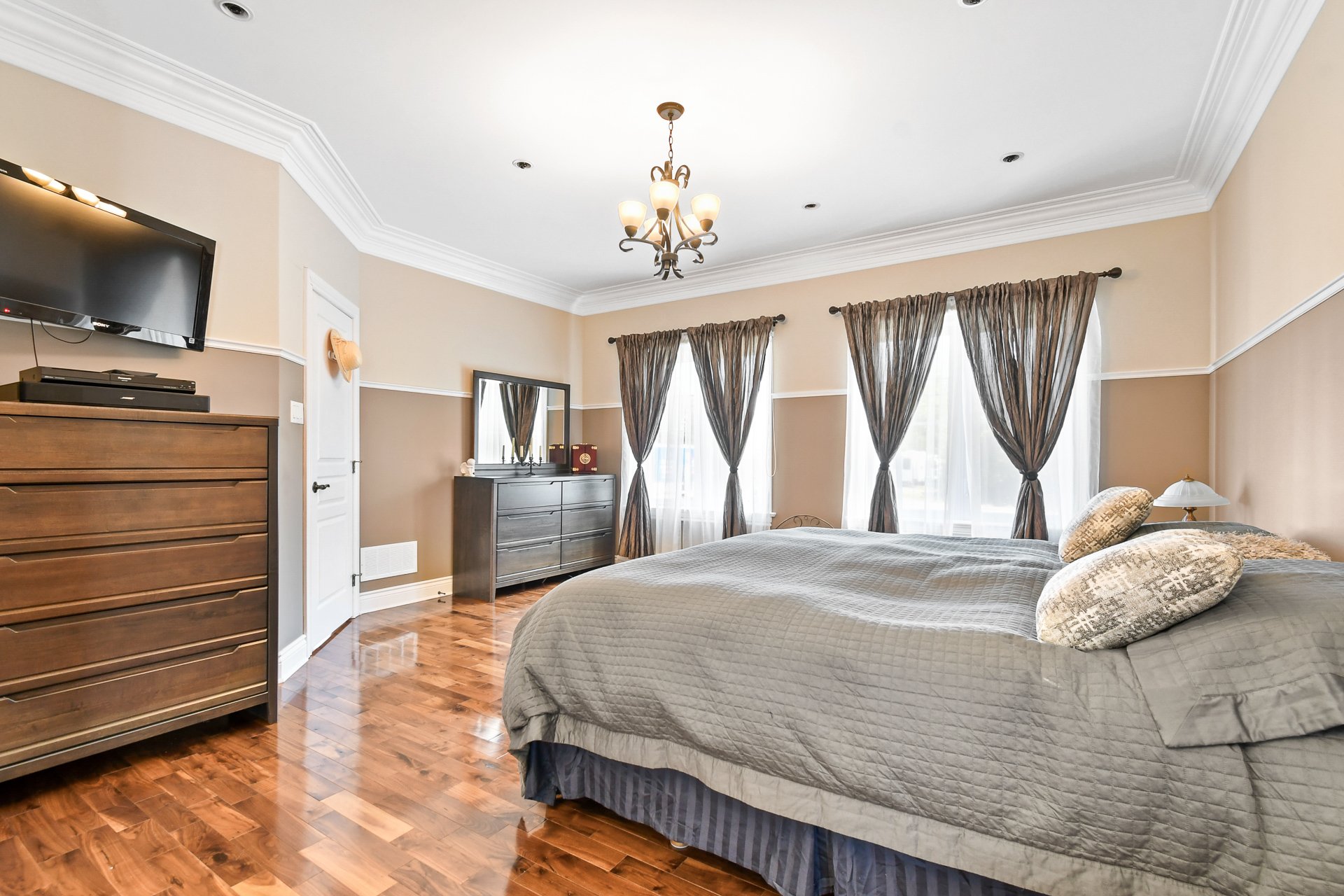 Primary bedroom