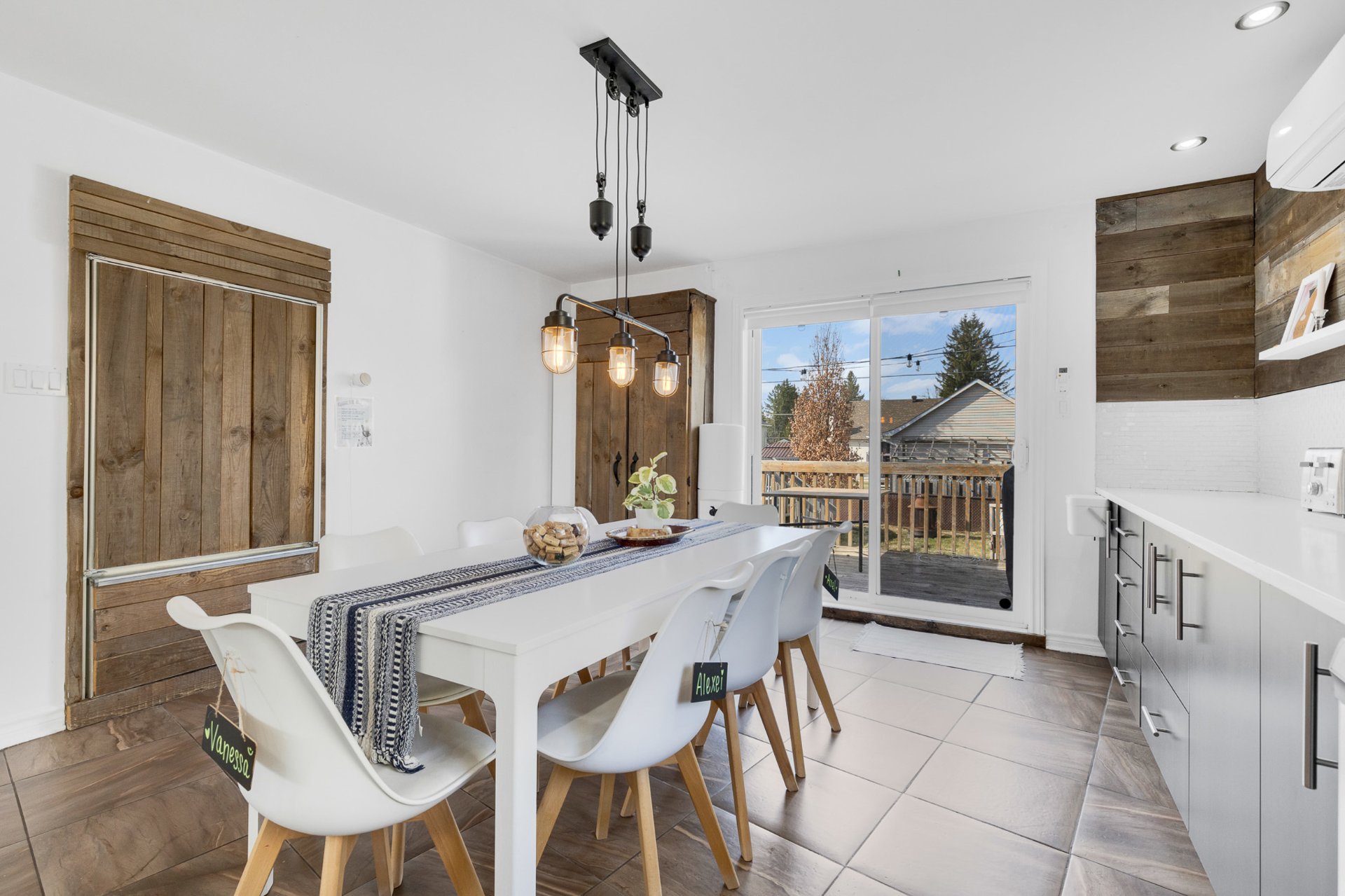 Dining room