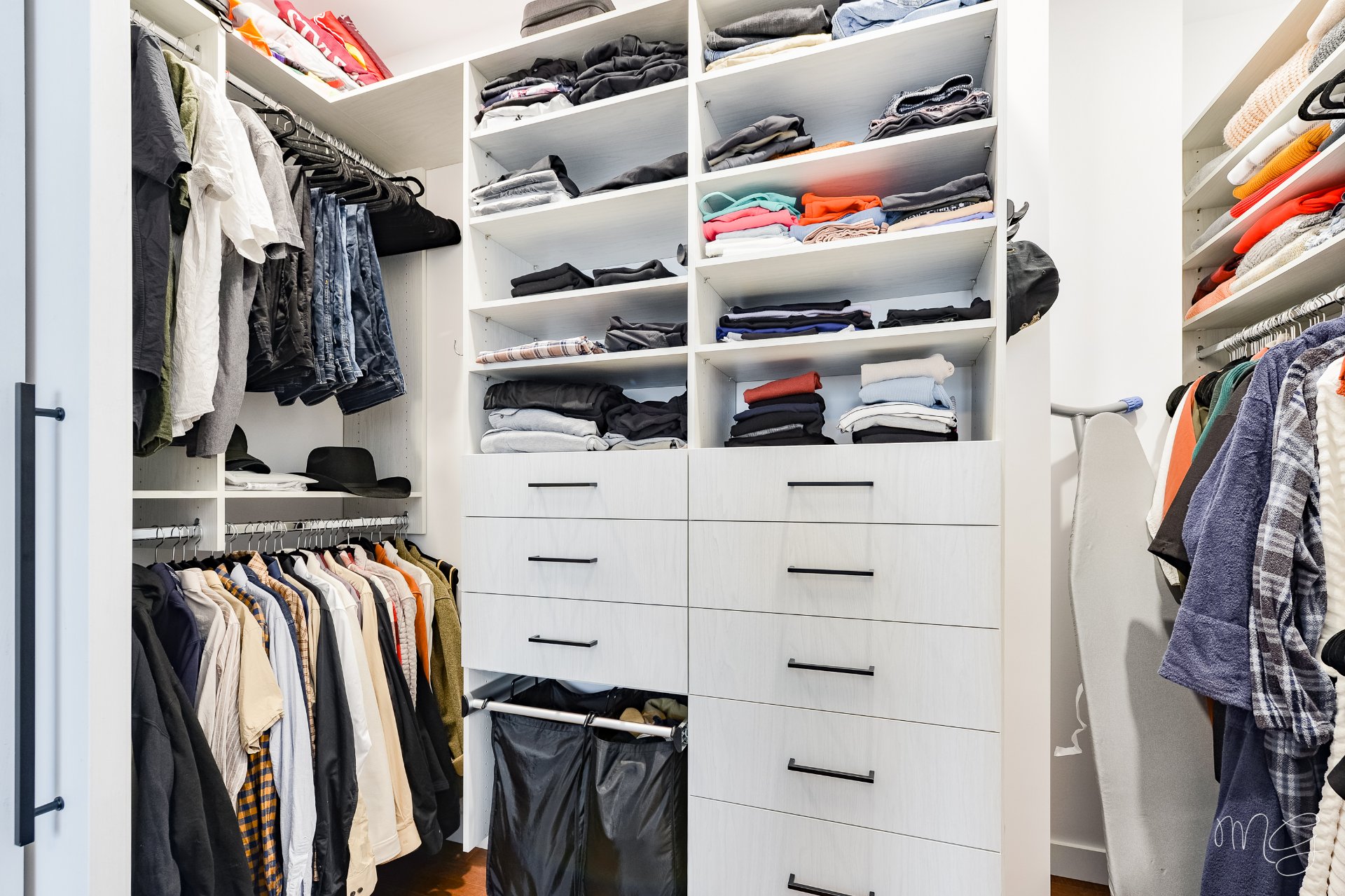 Photo - Penderie (Walk-in)