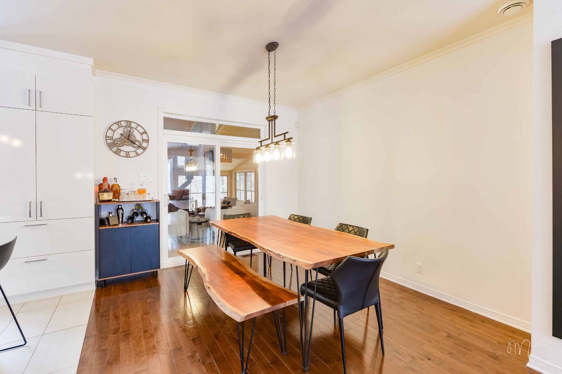 Photo - Salle à manger