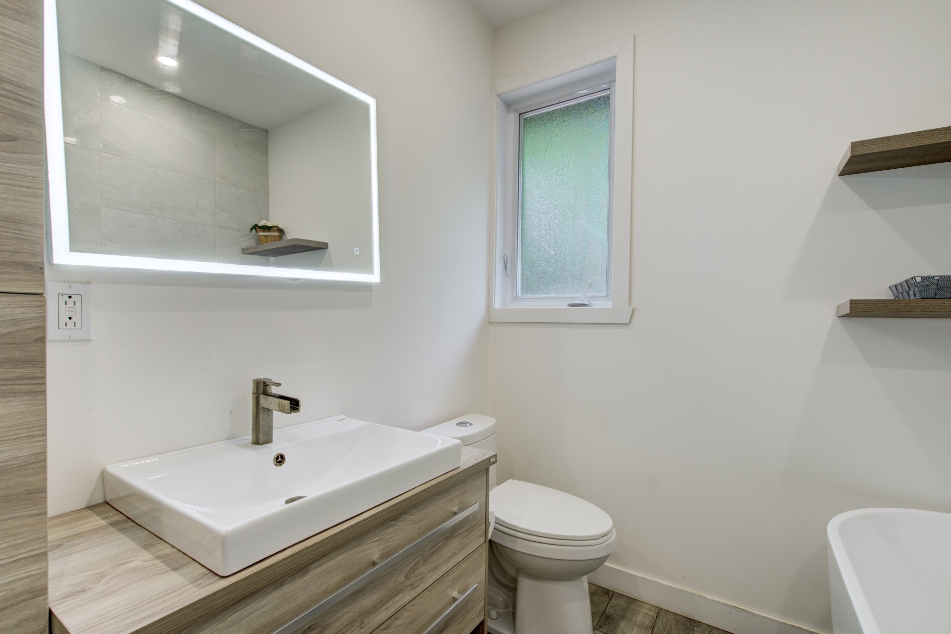 Photo - Bathroom