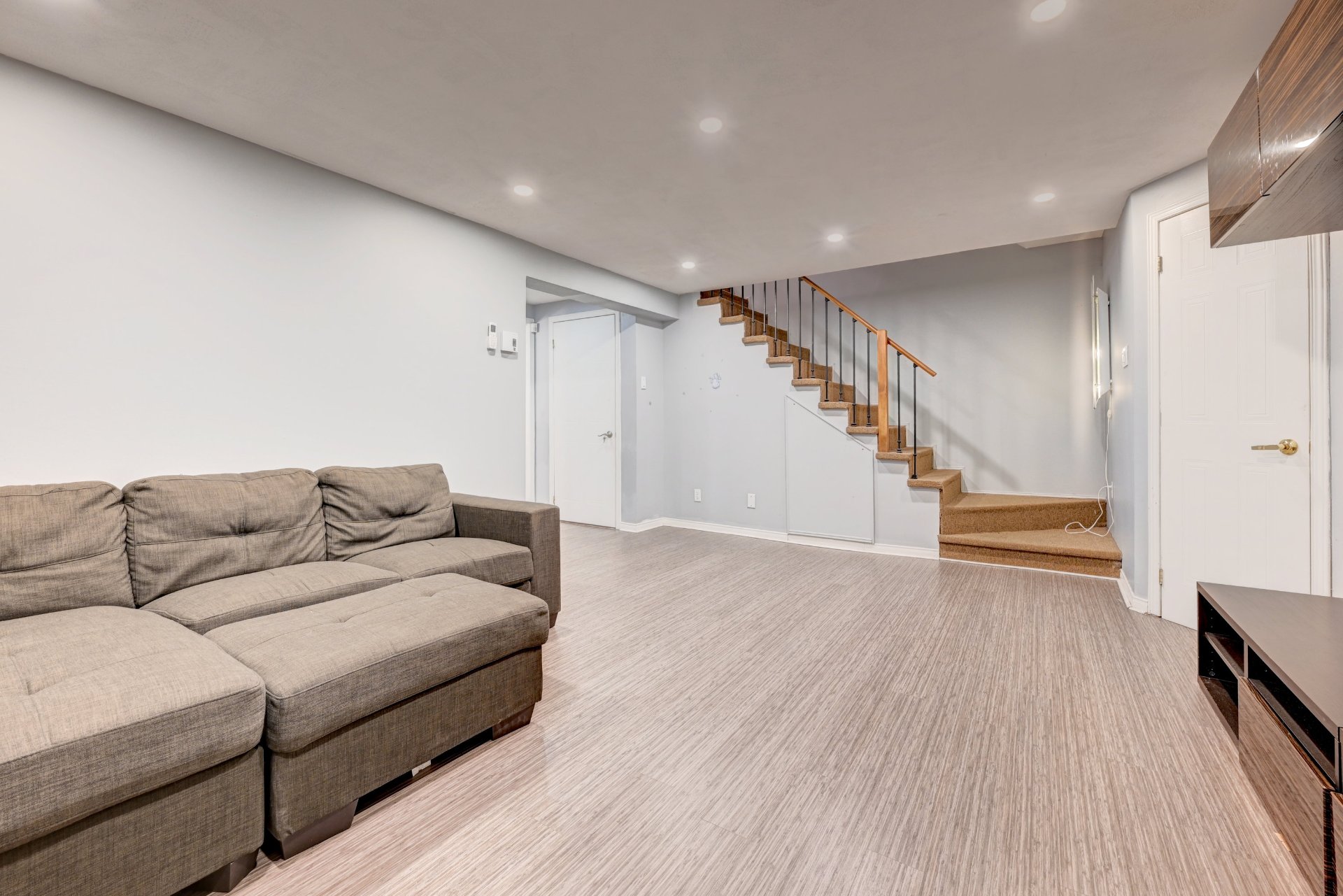Photo - Basement