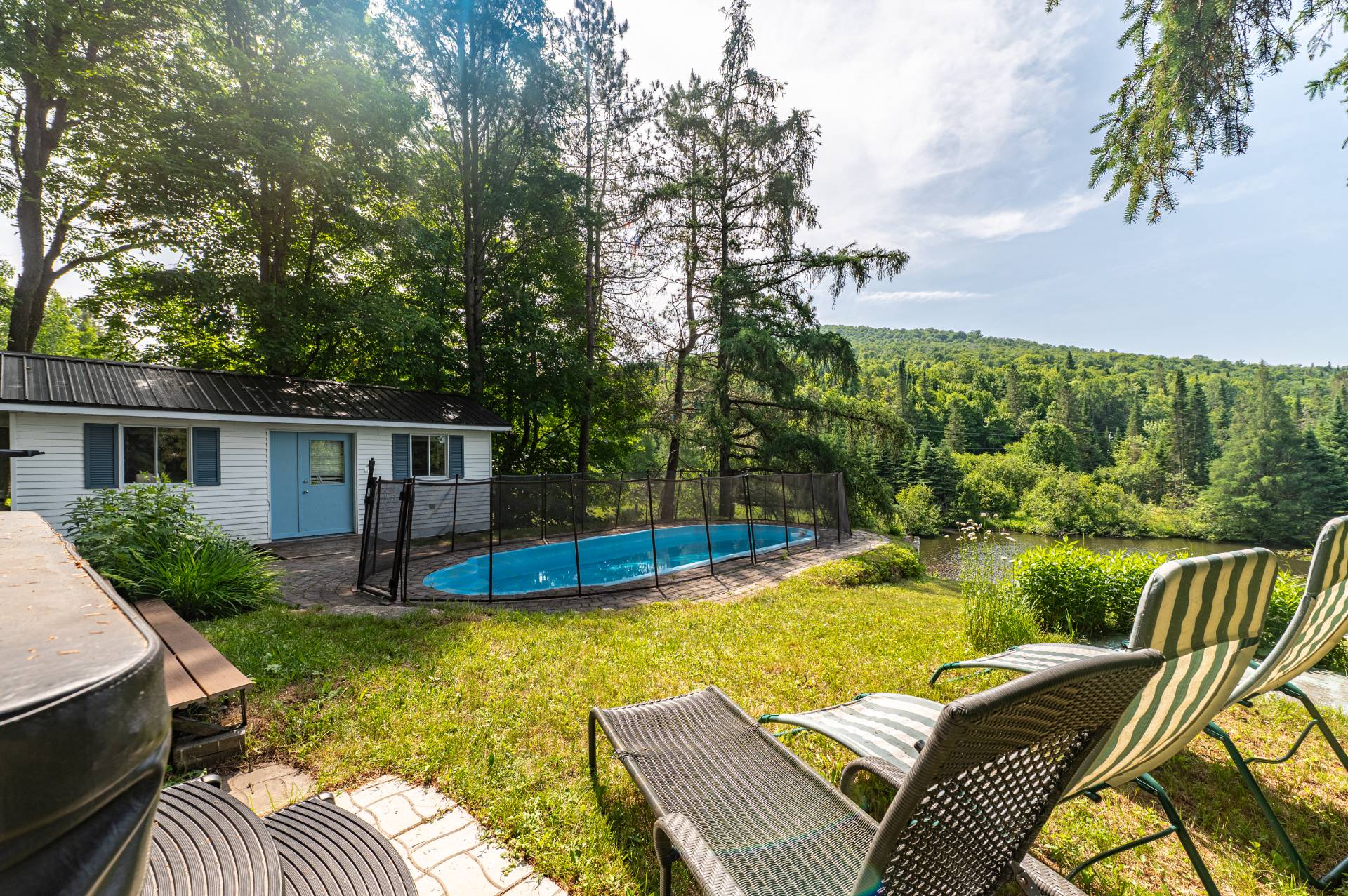 Photo - Backyard