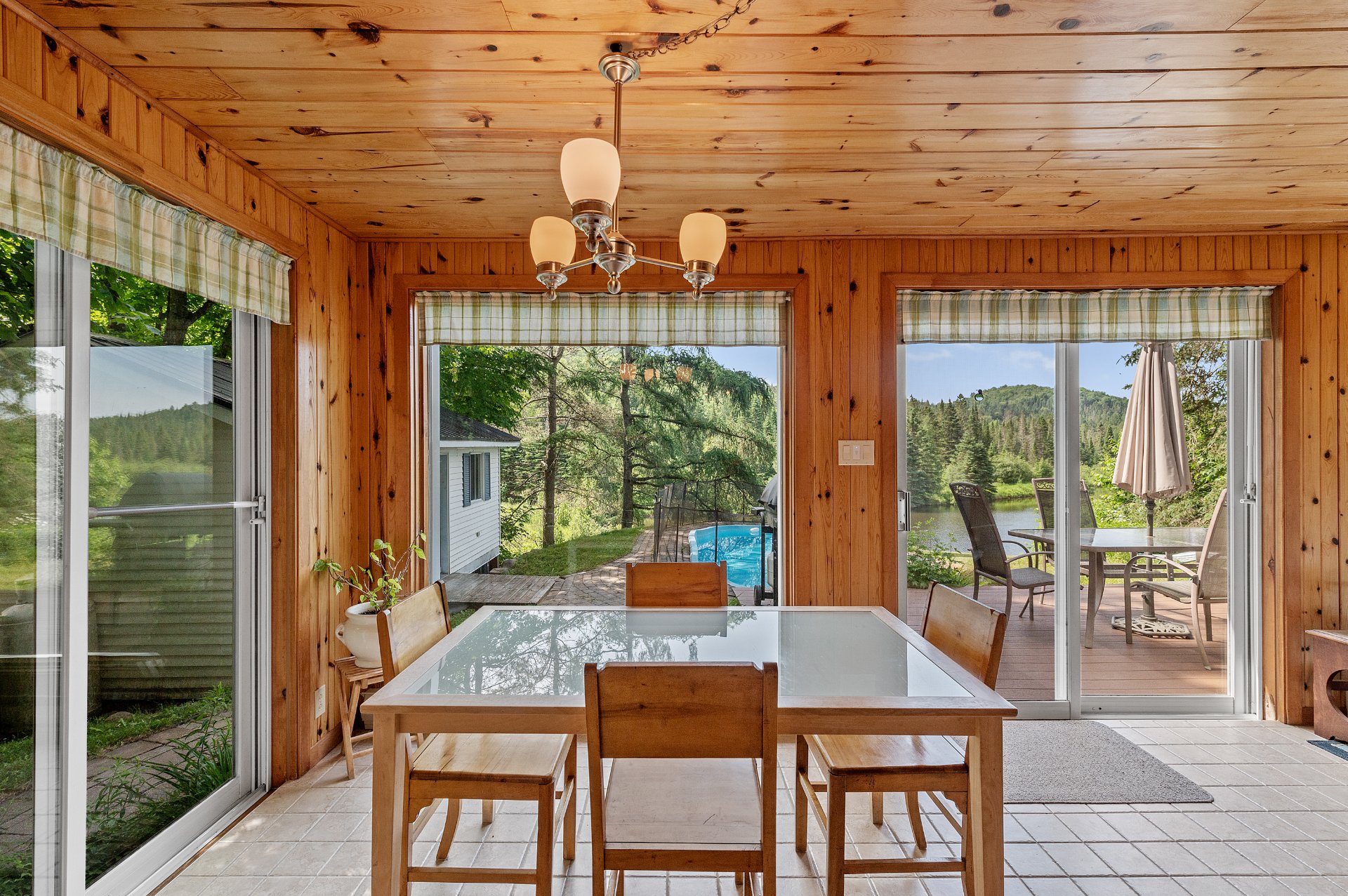 Photo - Veranda
