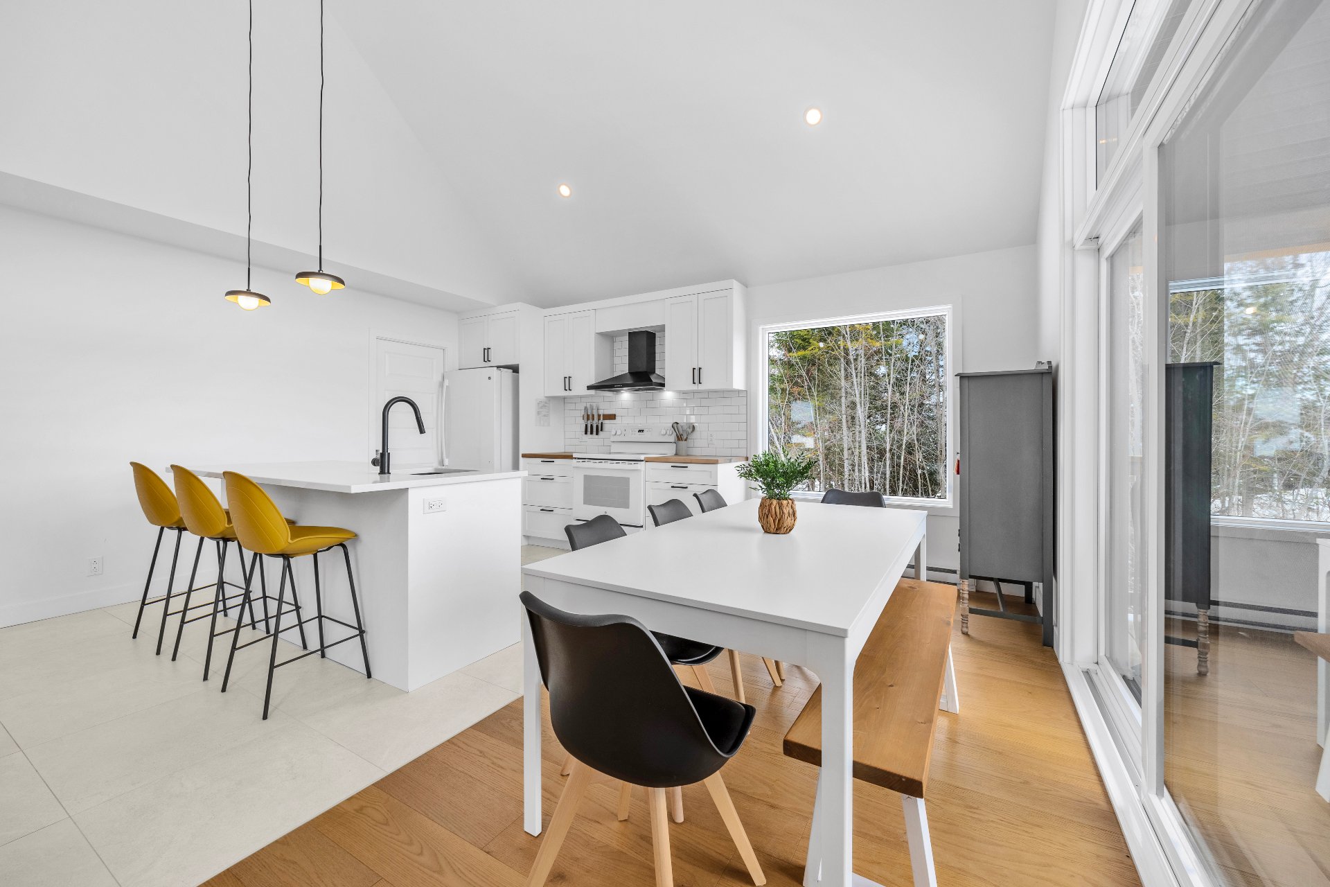 Photo - Salle à manger