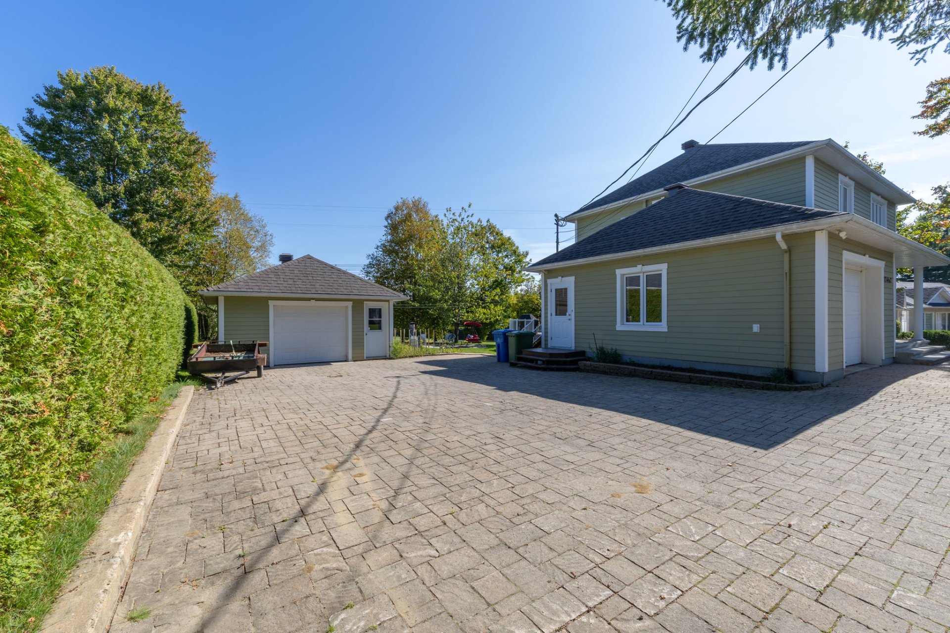 Photo - Entrée extérieure