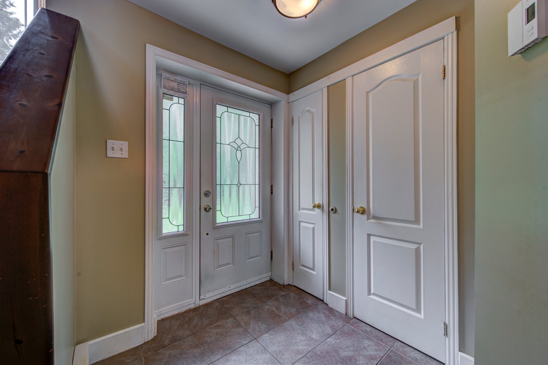Photo - Hallway