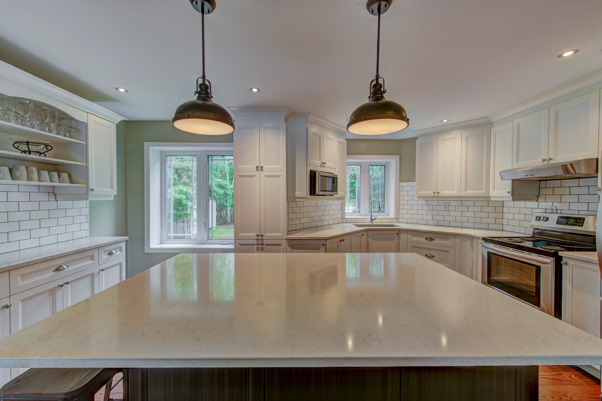 Photo - Kitchen