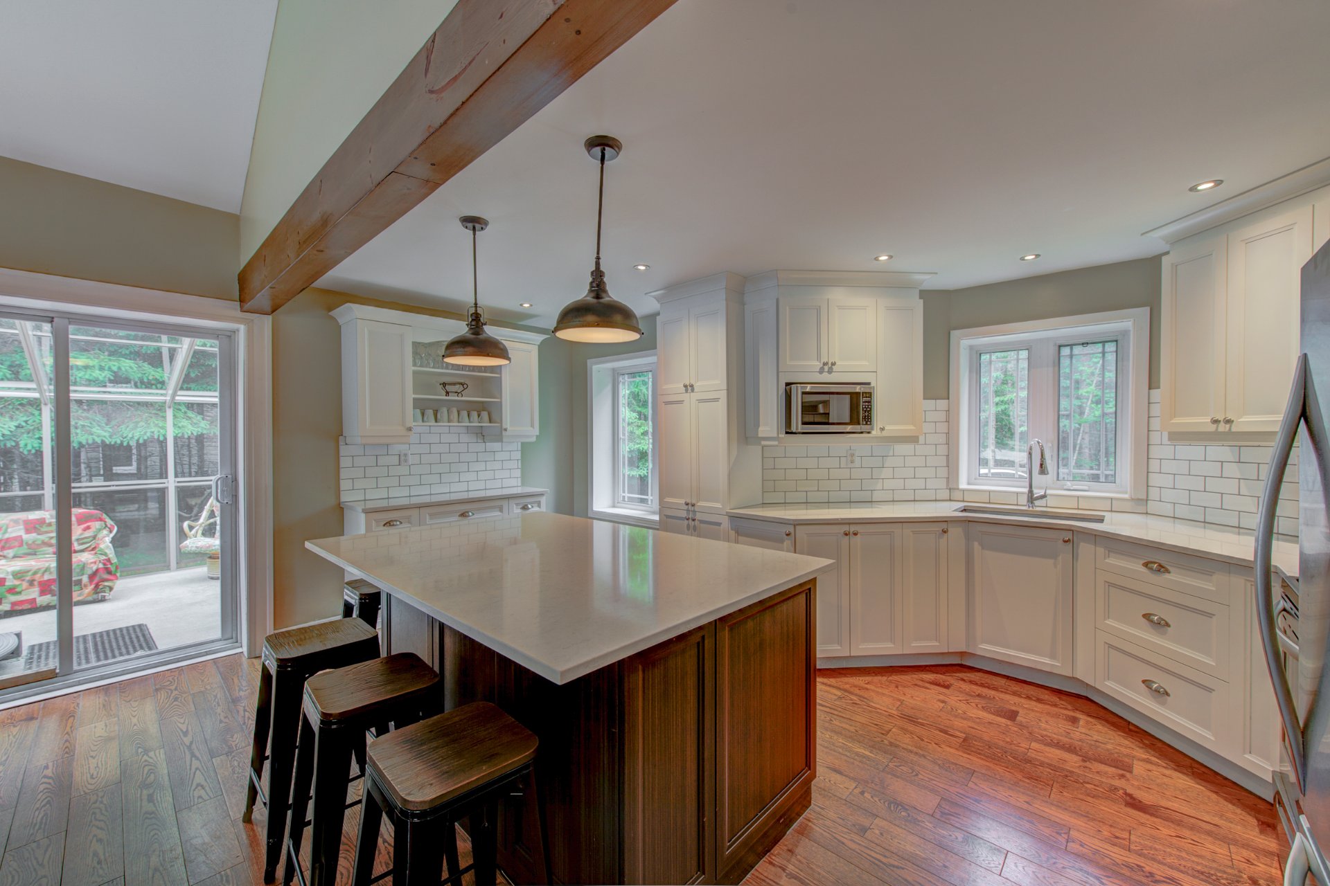 Photo - Kitchen