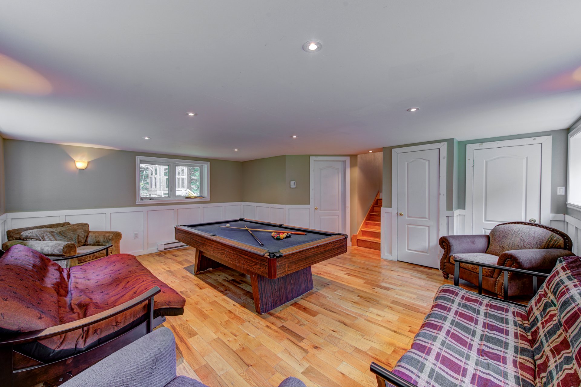 Photo - Family room