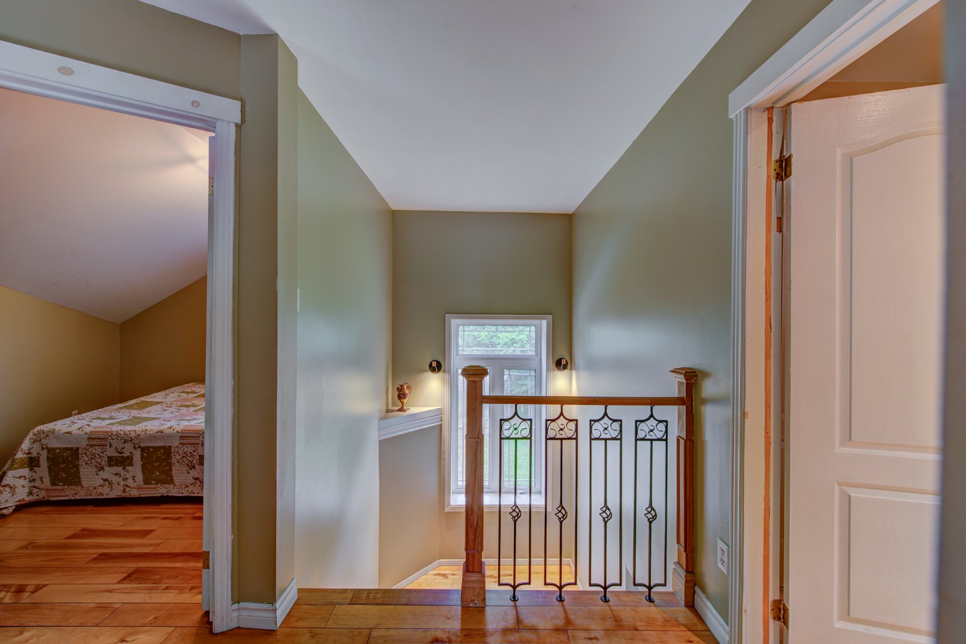 Photo - Corridor
