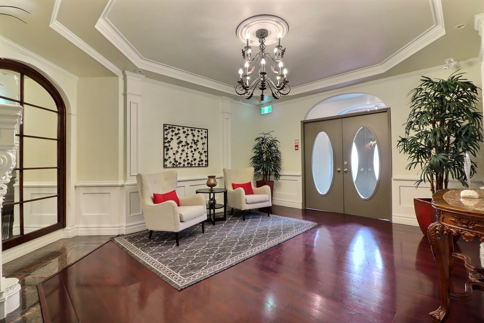 Photo - Hallway