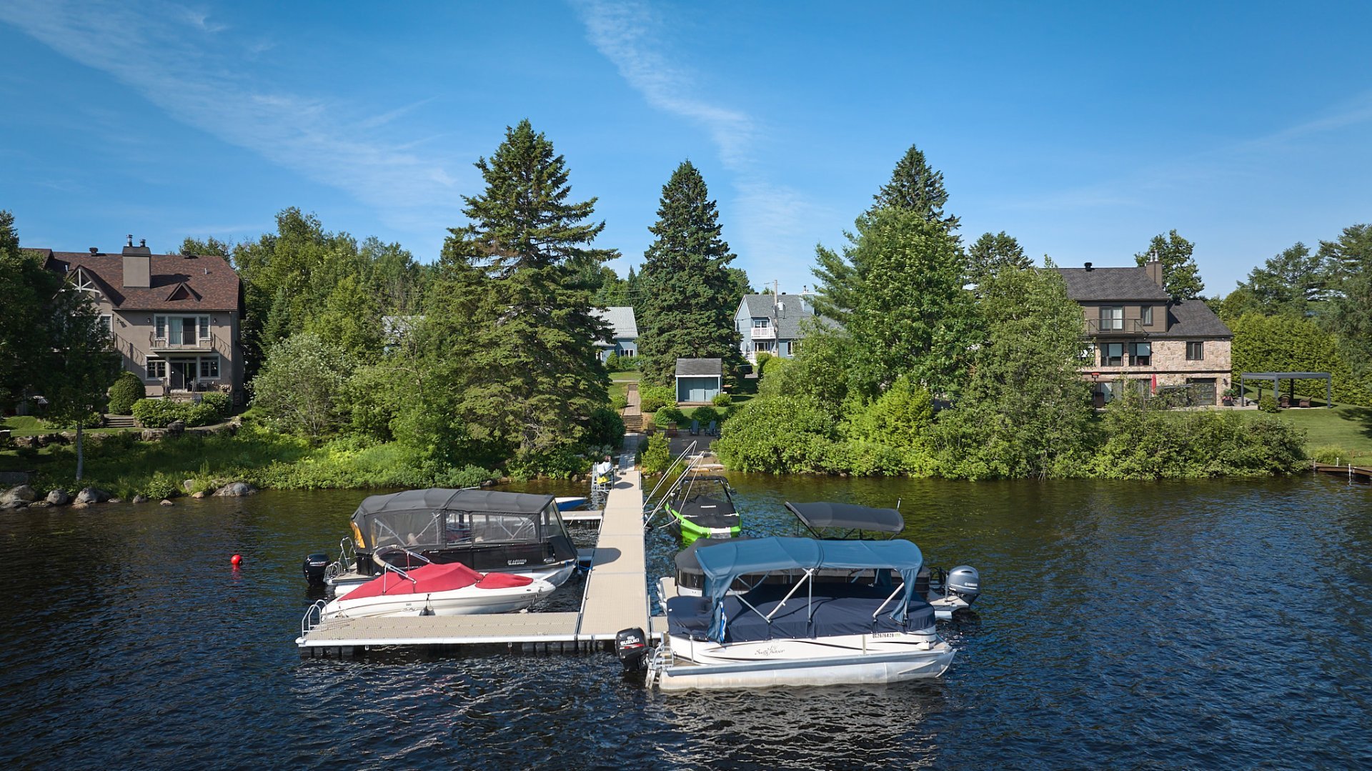 Accès au plan d'eau