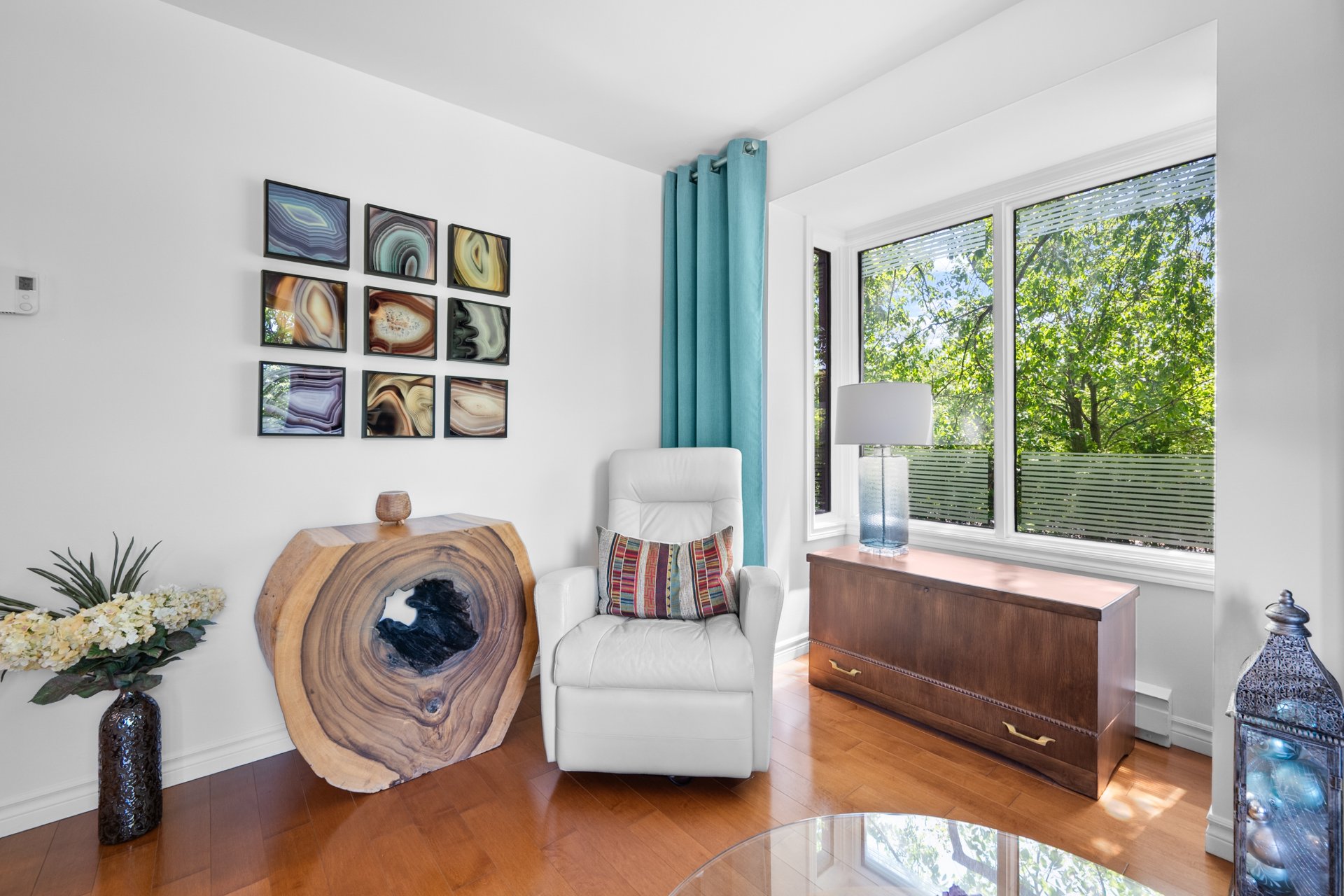 Photo - Living room