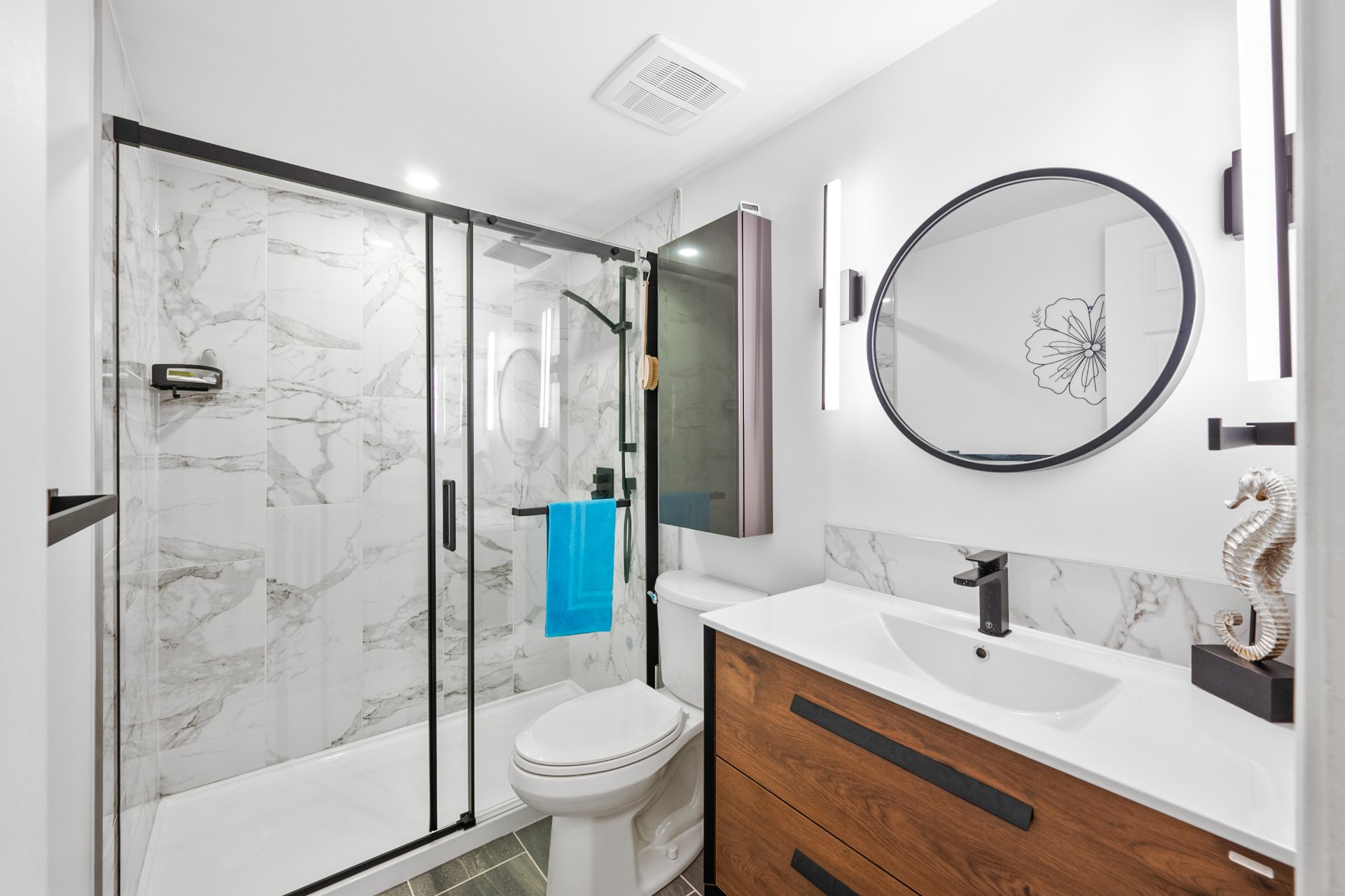 Photo - Bathroom
