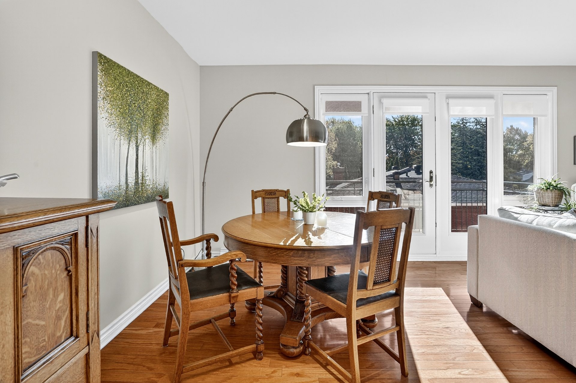 Photo - Salle à manger