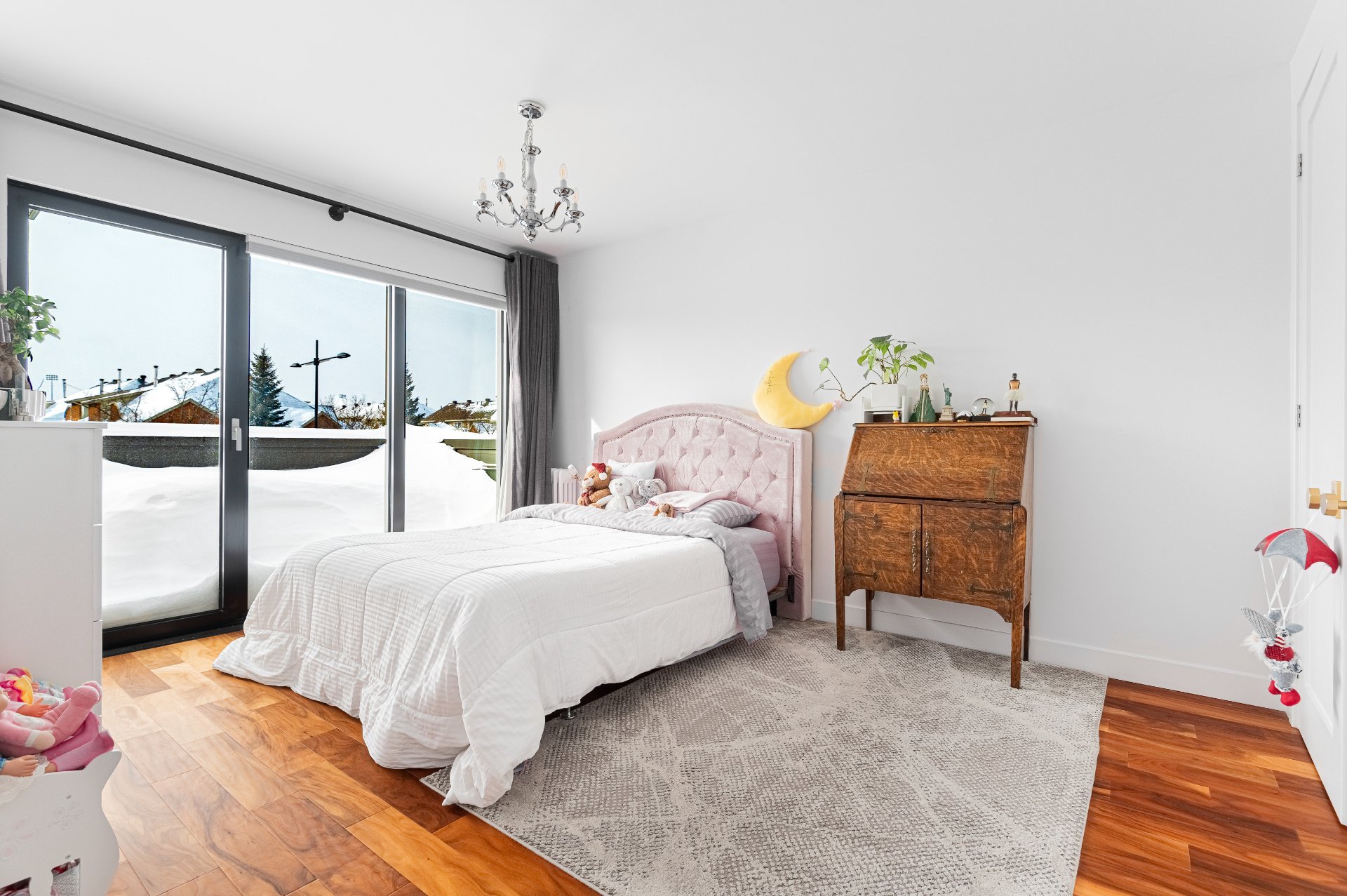 Photo - Bedroom