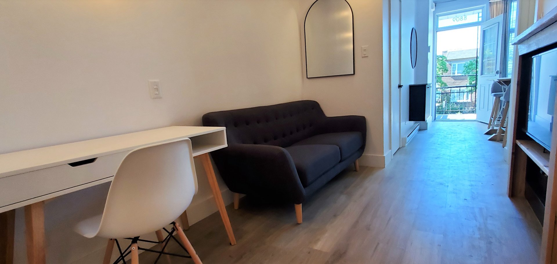 Photo - Salon