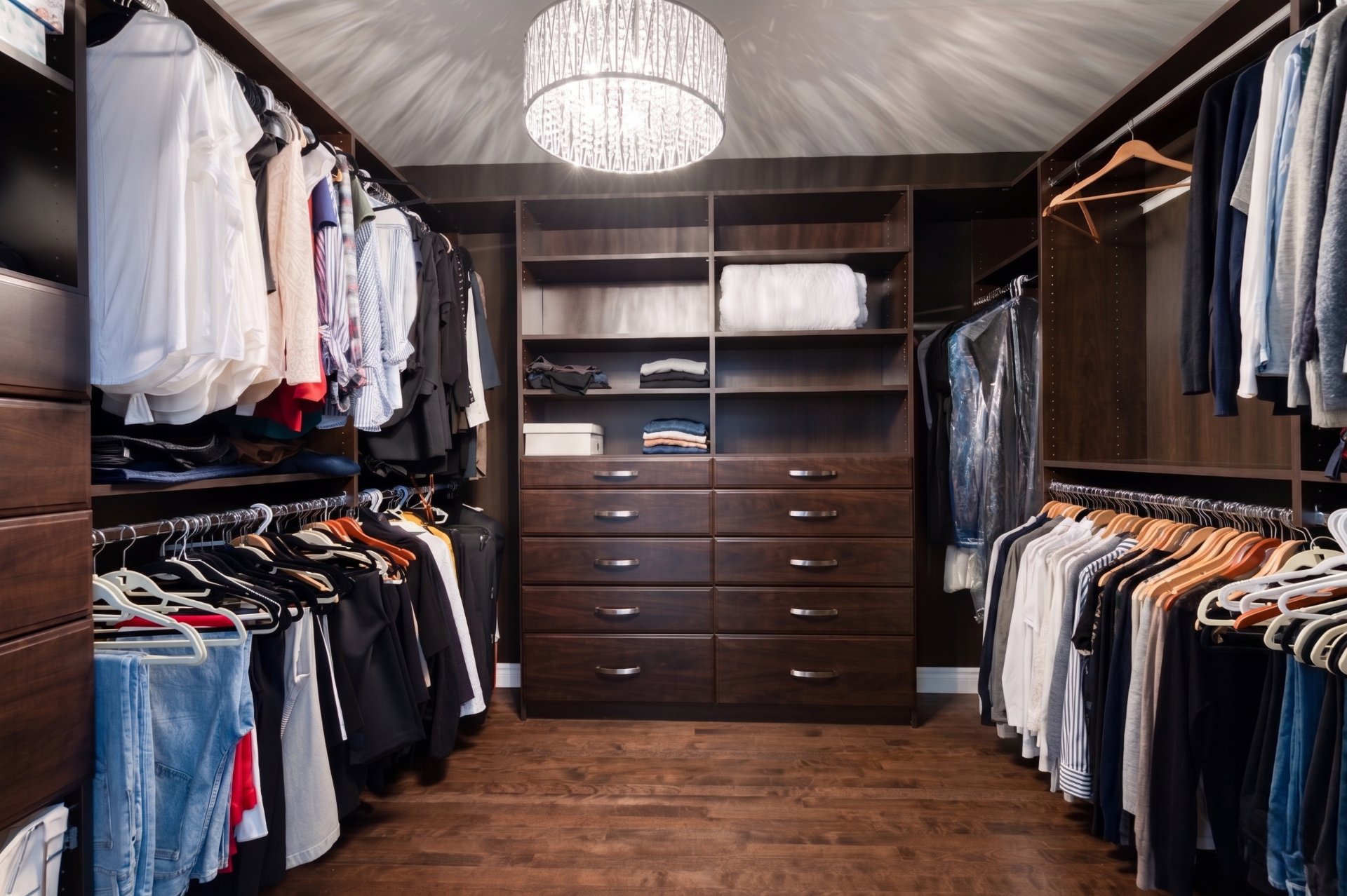 Photo - Penderie (Walk-in)