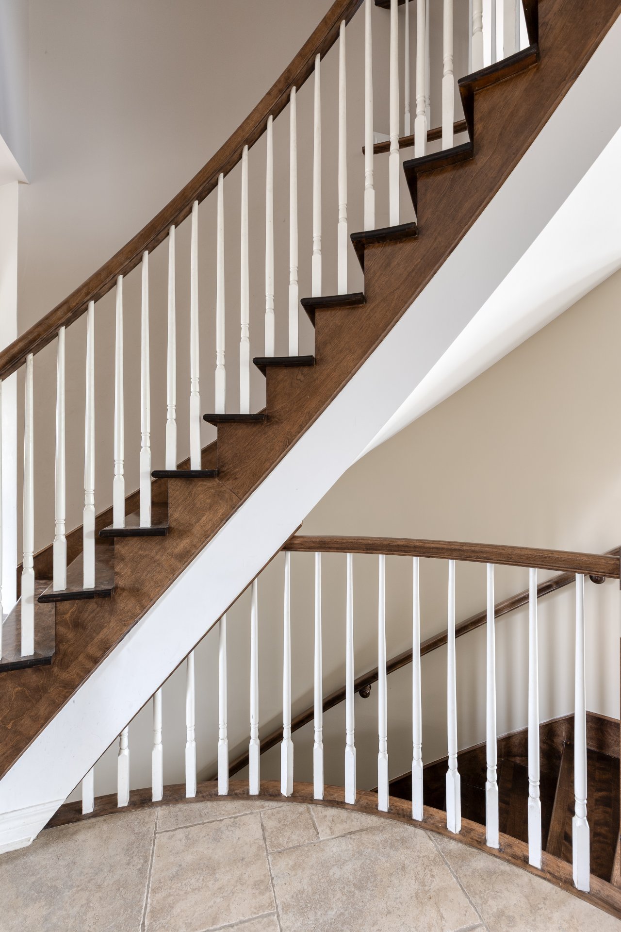 Photo - Escalier