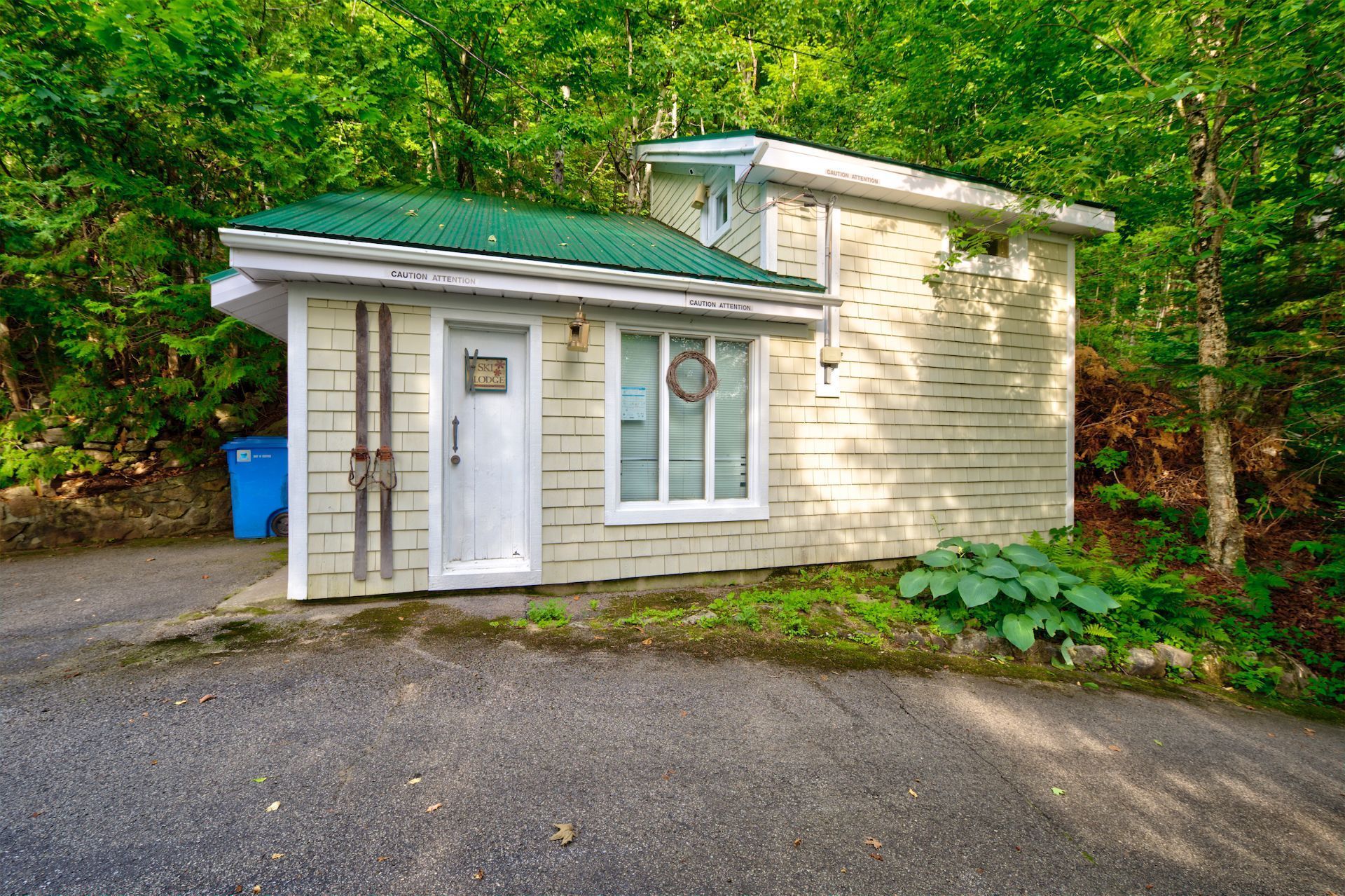 Maison à un étage et demi à vendre, Lac-des-Seize-Îles