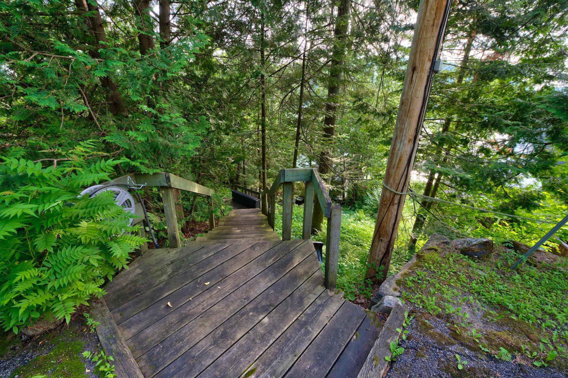 Maison à un étage et demi à vendre, Lac-des-Seize-Îles