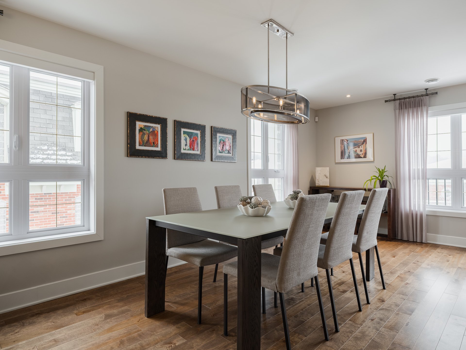 Photo - Salle à manger