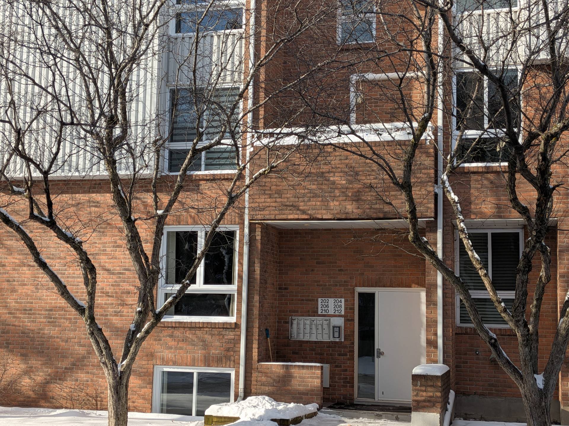 Photo - Entrée extérieure