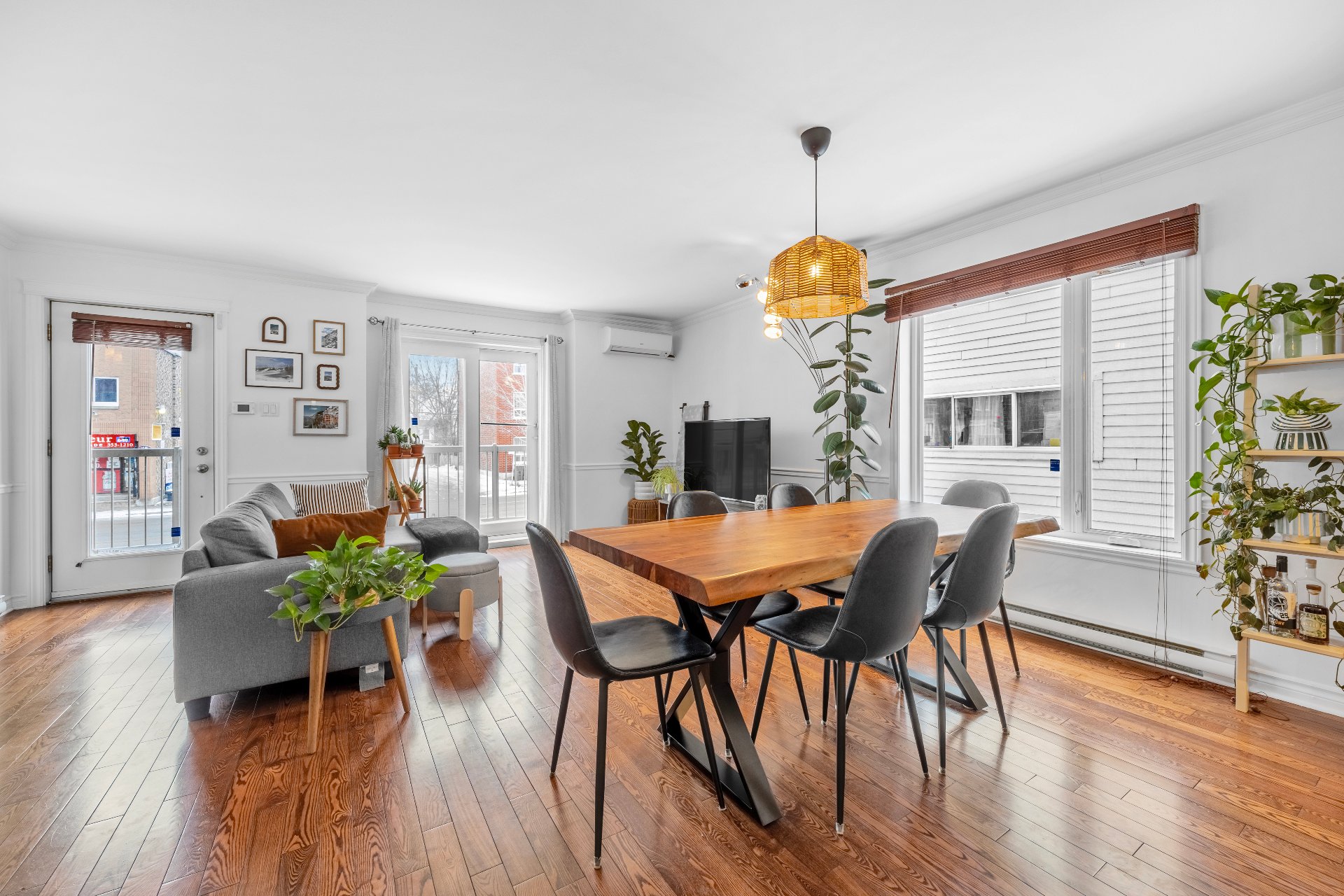 Photo - Salle à manger