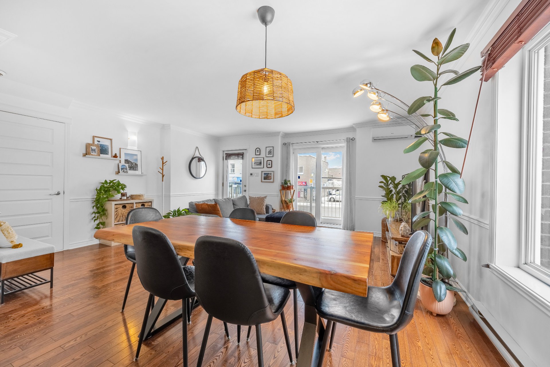 Photo - Salle à manger