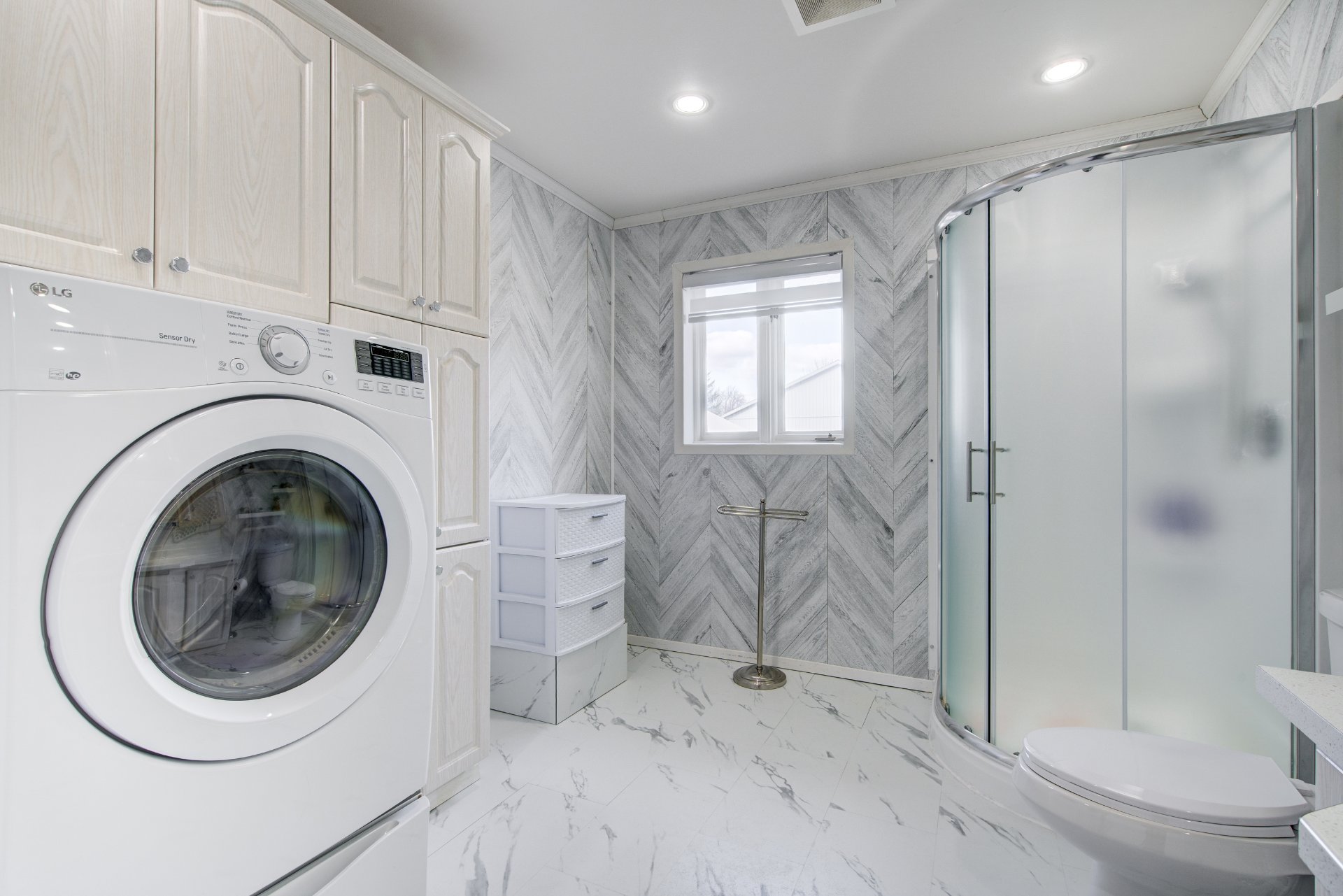 Photo - Bathroom
