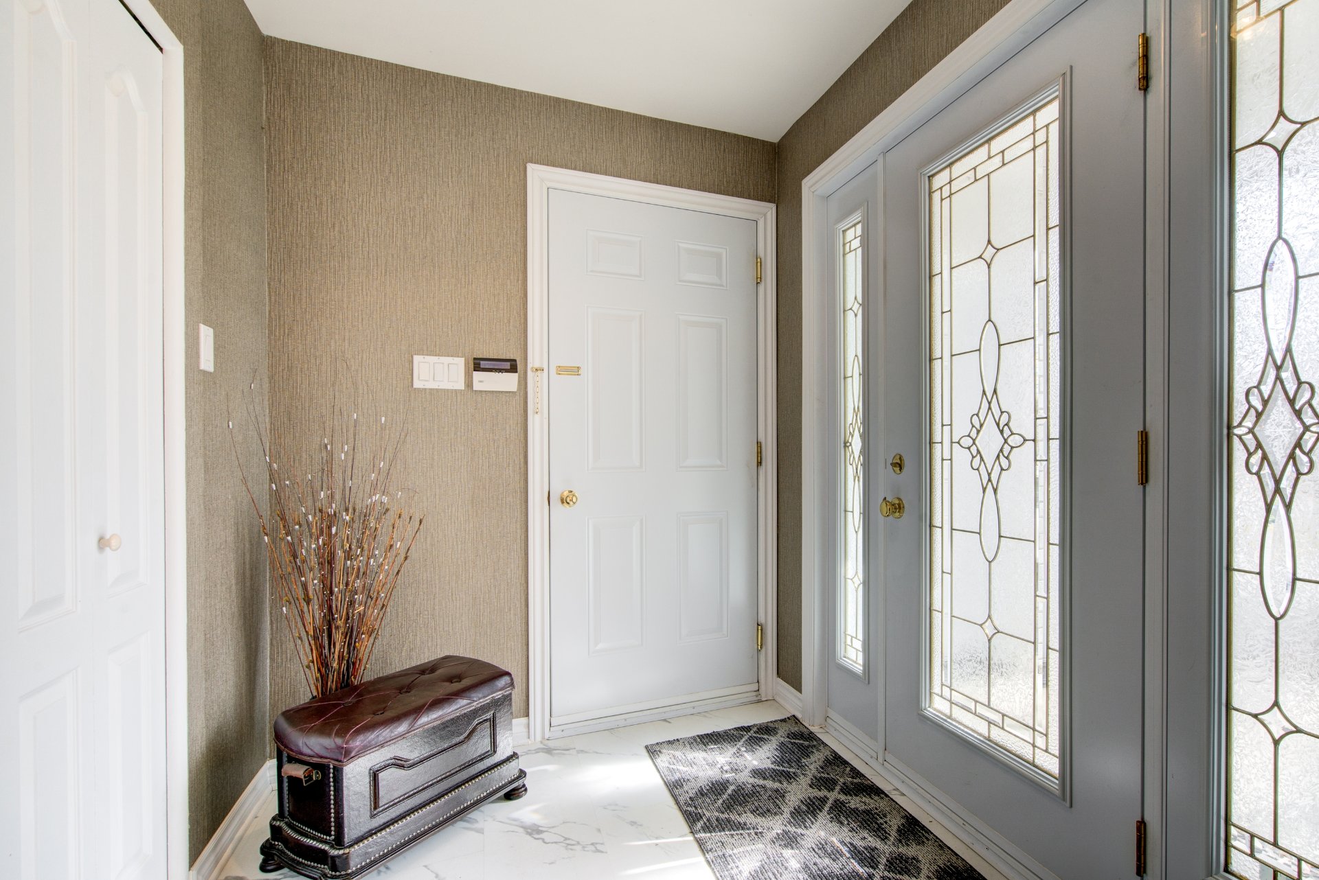 Photo - Hallway
