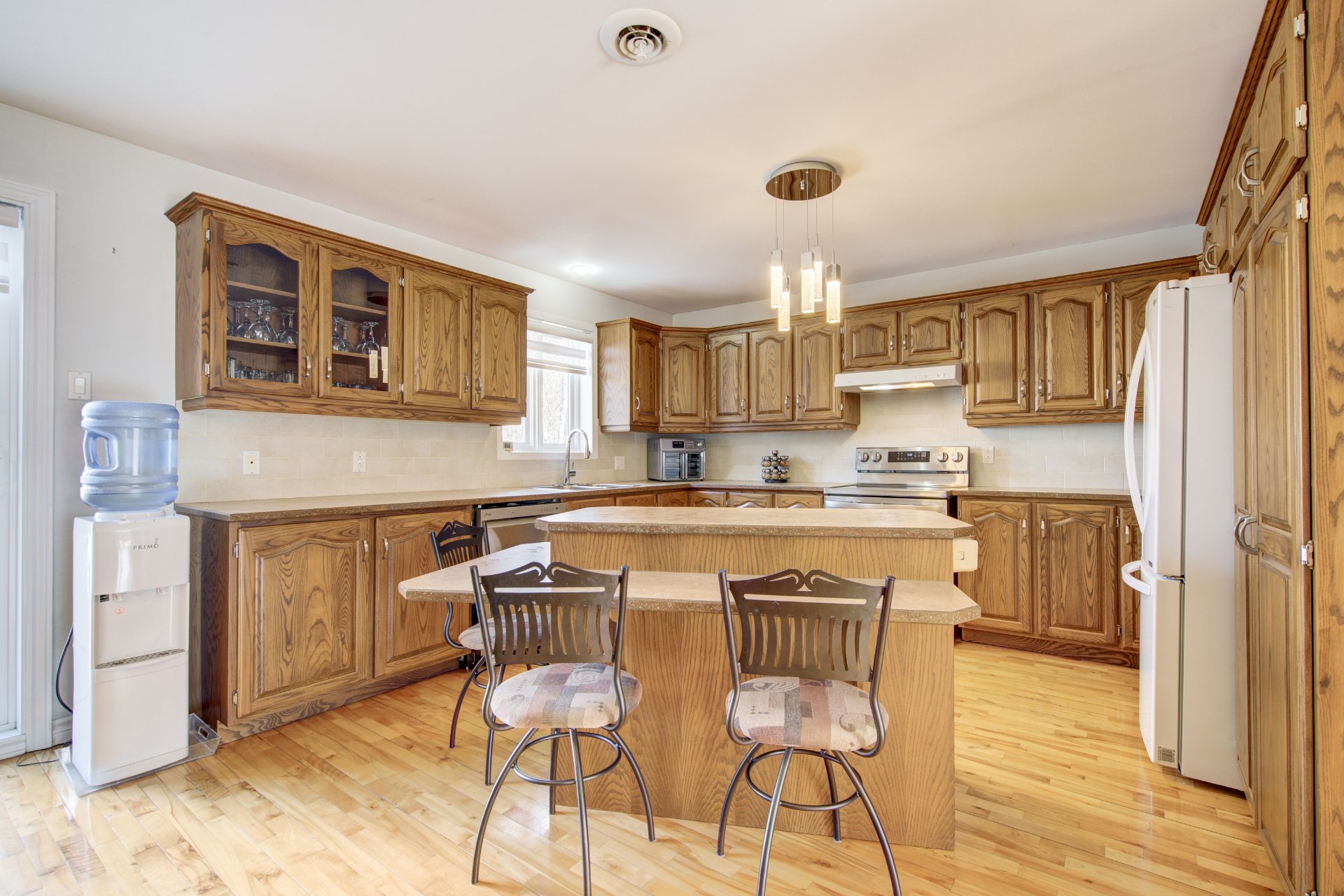 Photo - Kitchen