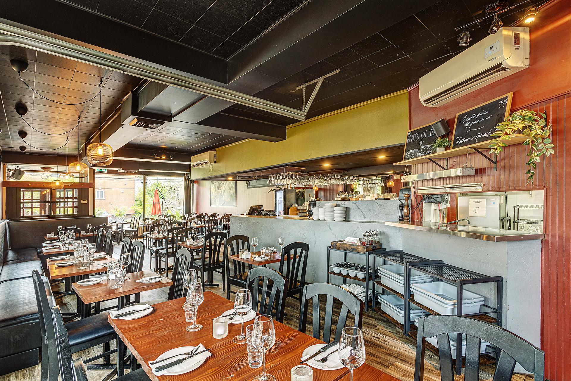 Photo - Salle à manger