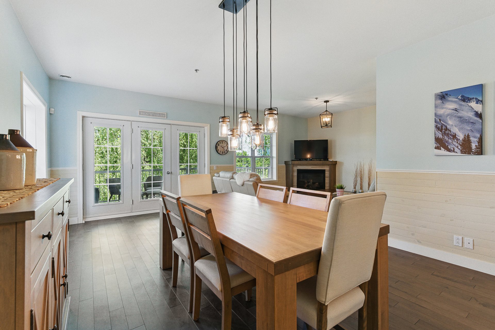 Dining room