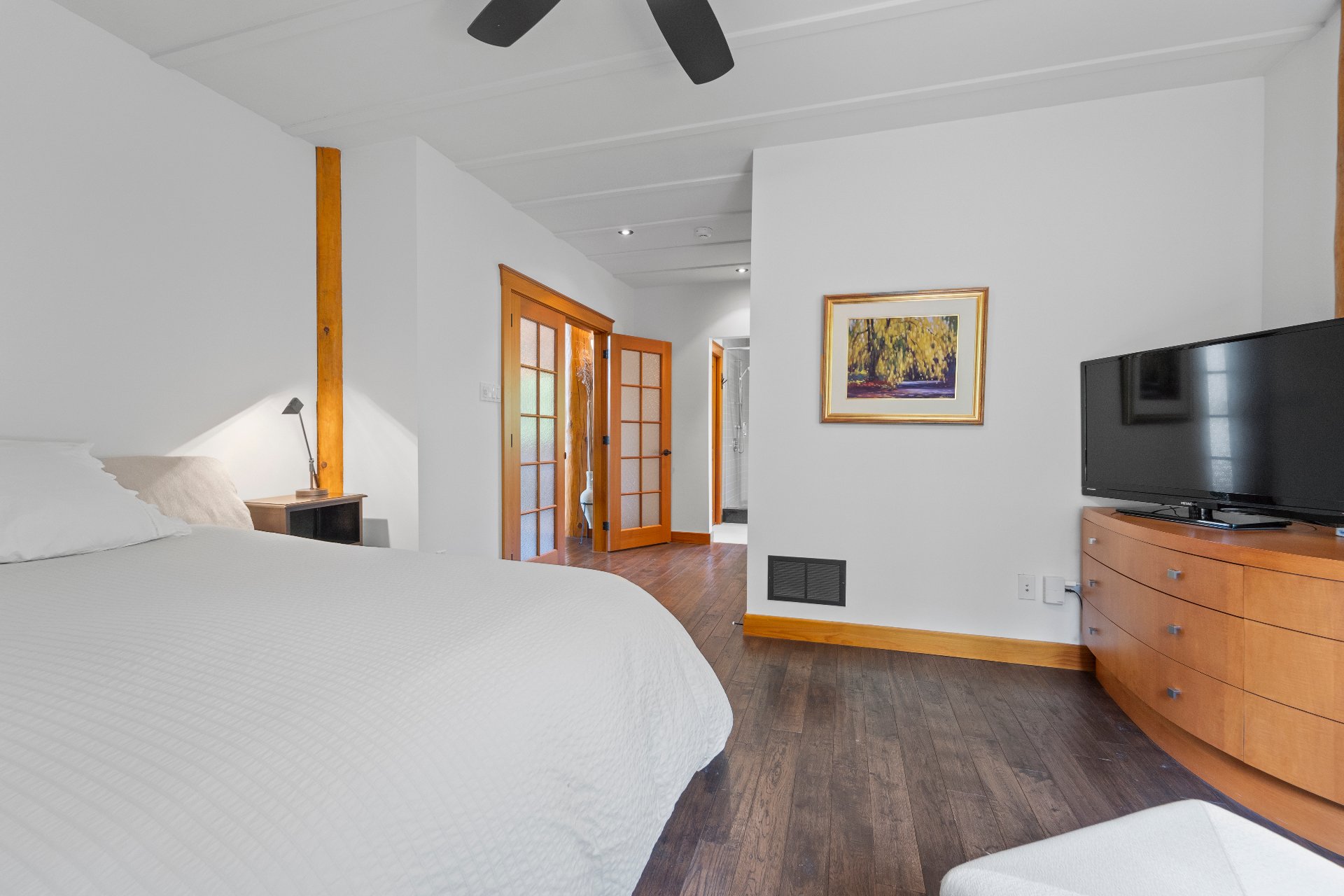 Photo - Primary bedroom