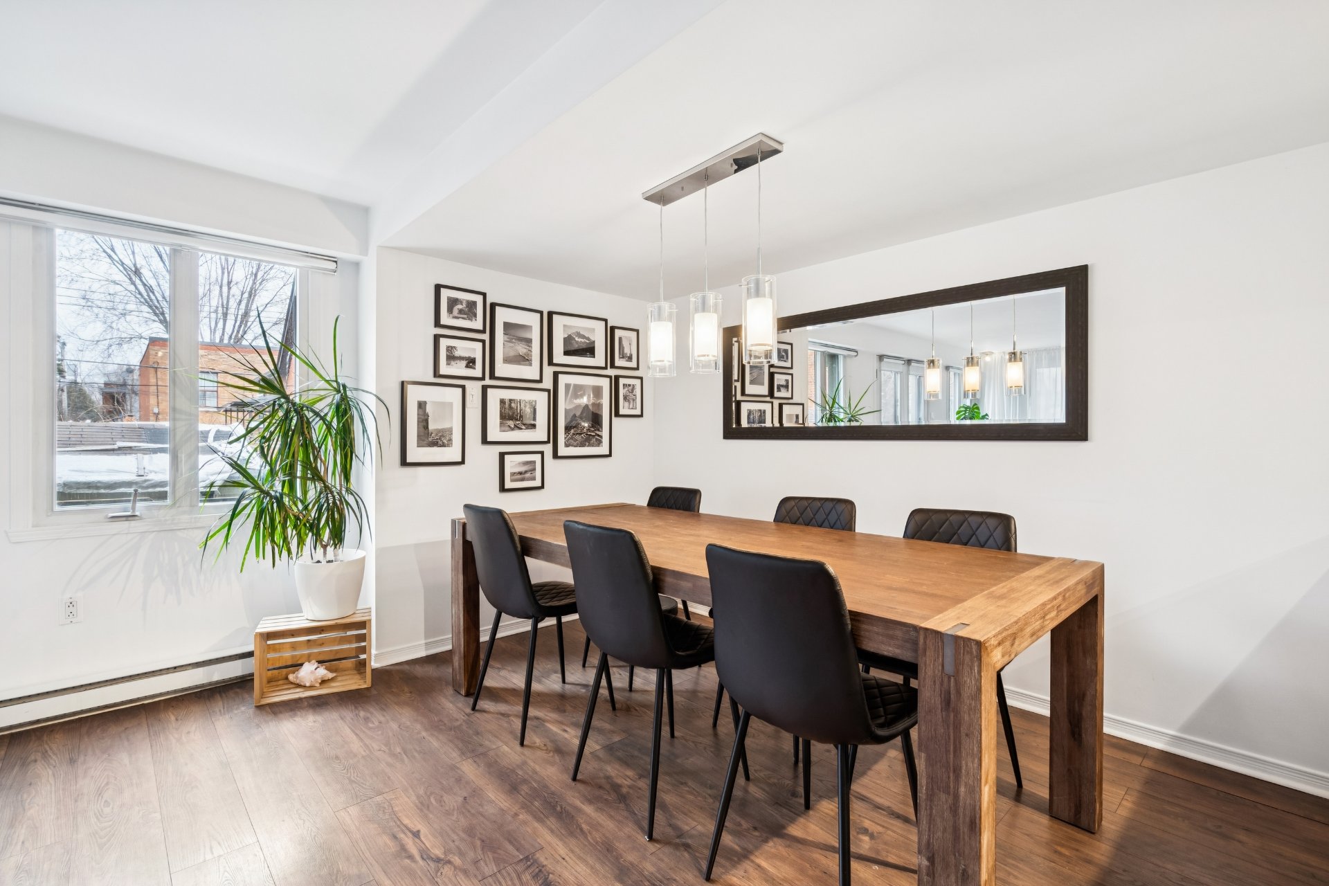 Photo - Salle à manger