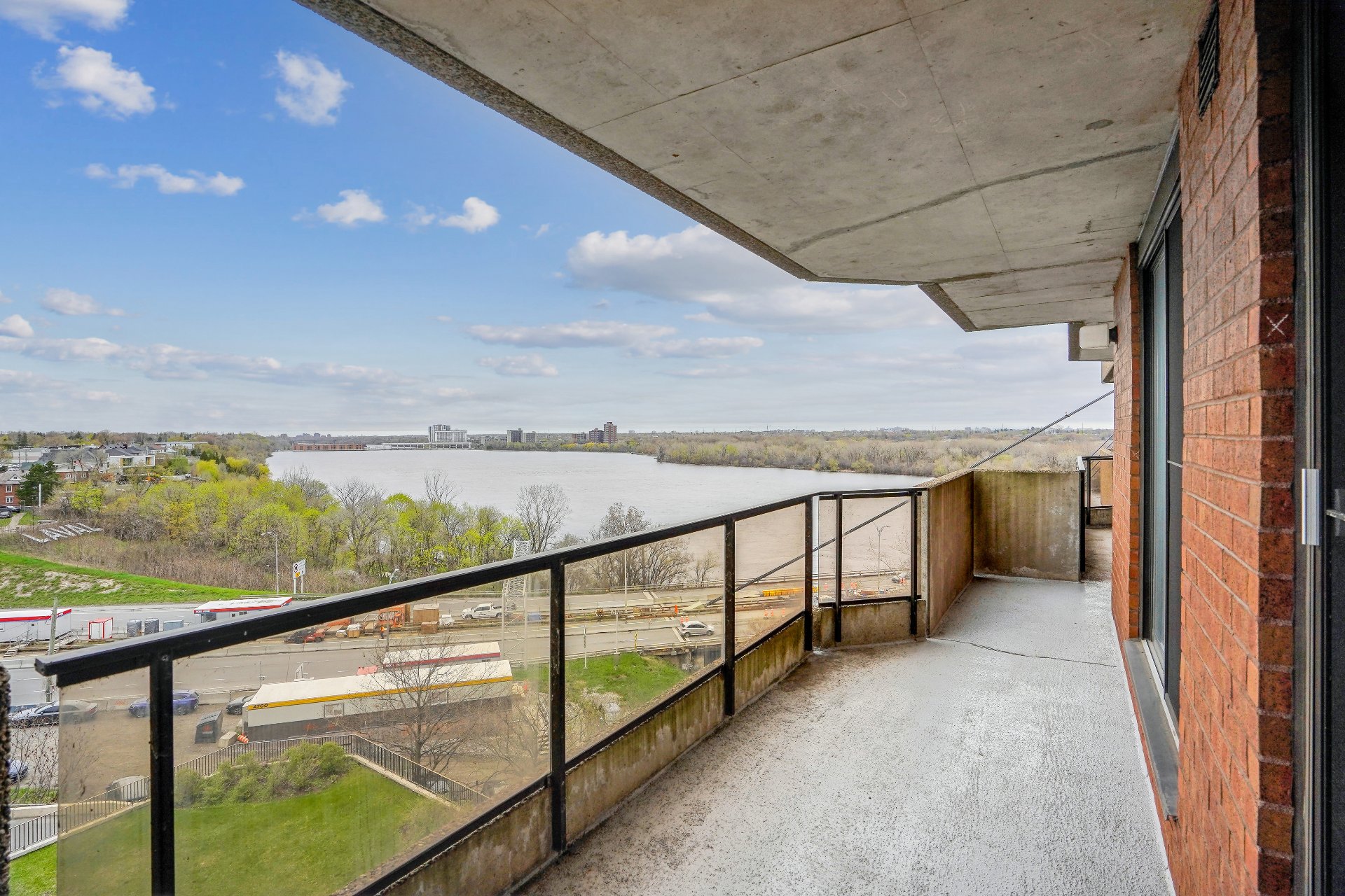 Photo - Balcon