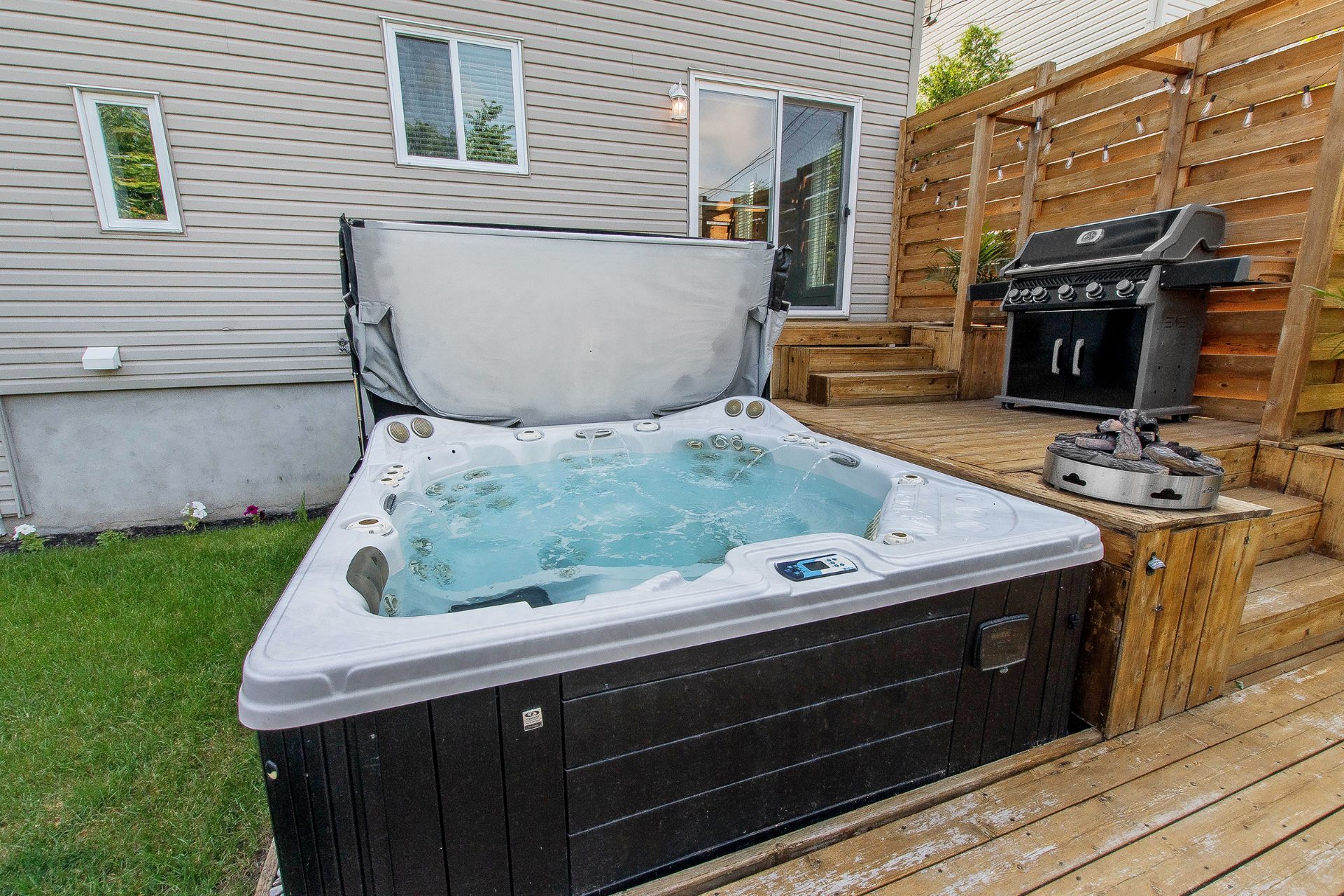 Hot tub