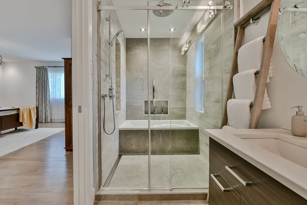 Salle de bains attenante à la CCP