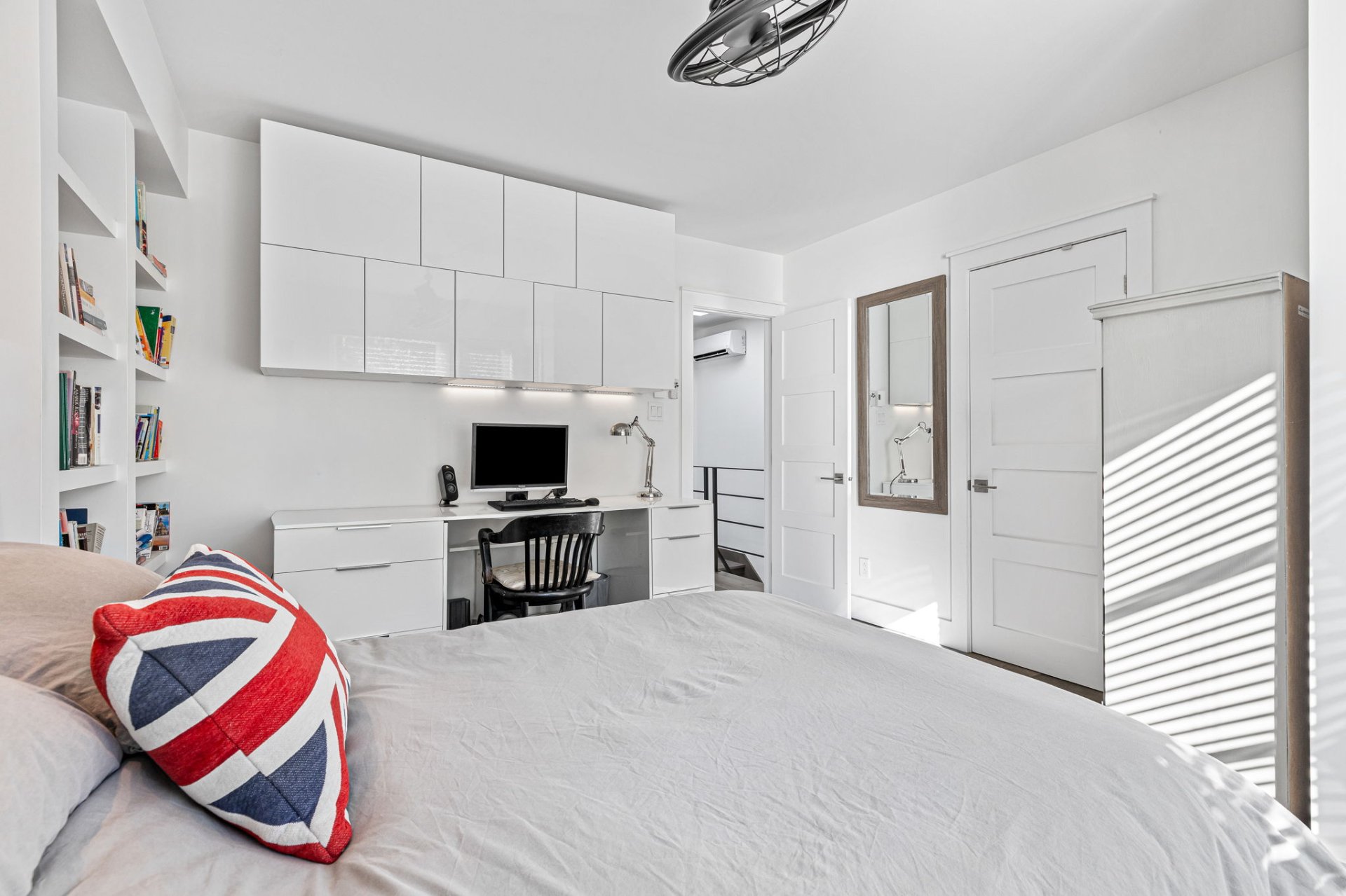 Photo - Bedroom