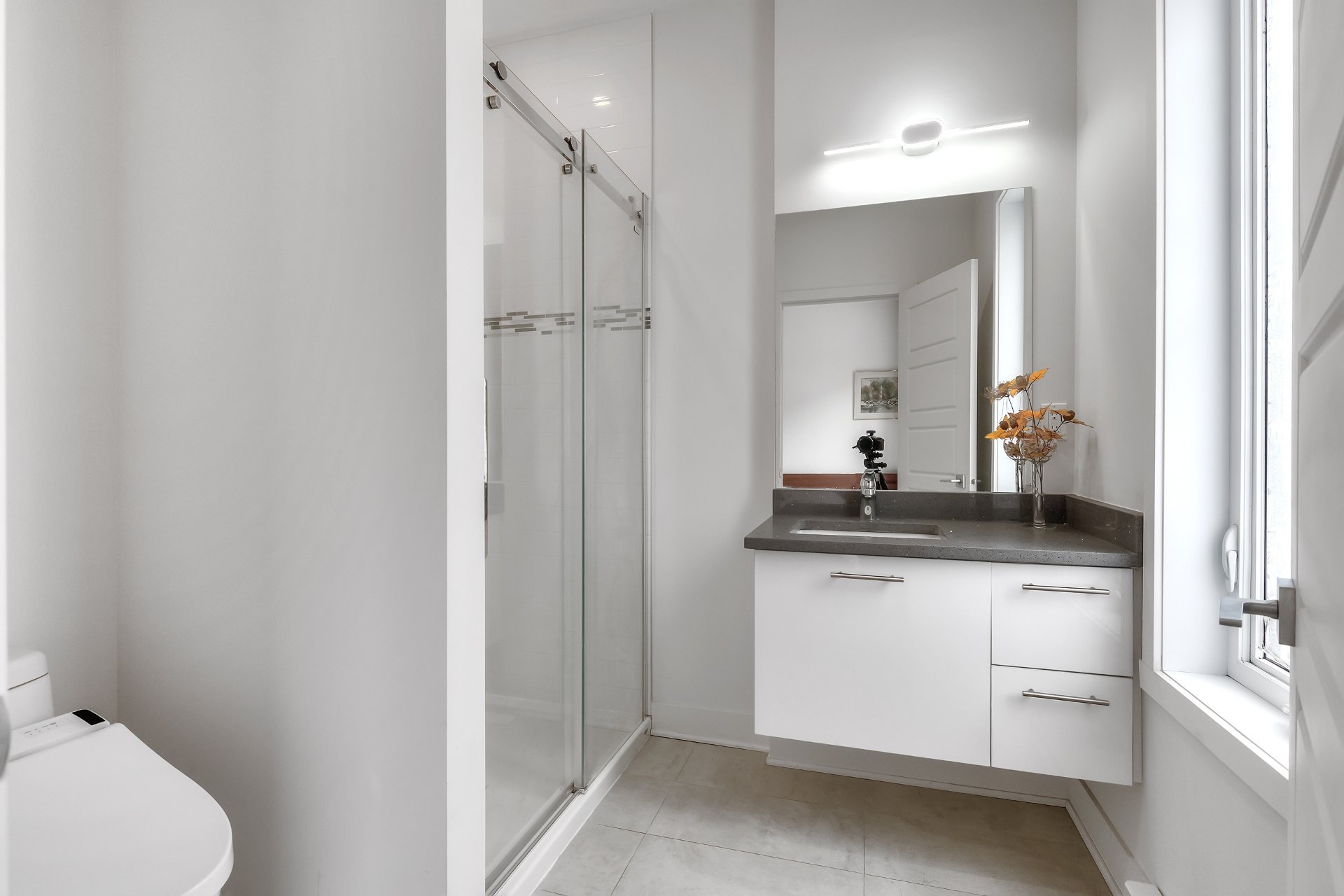 Ensuite bathroom