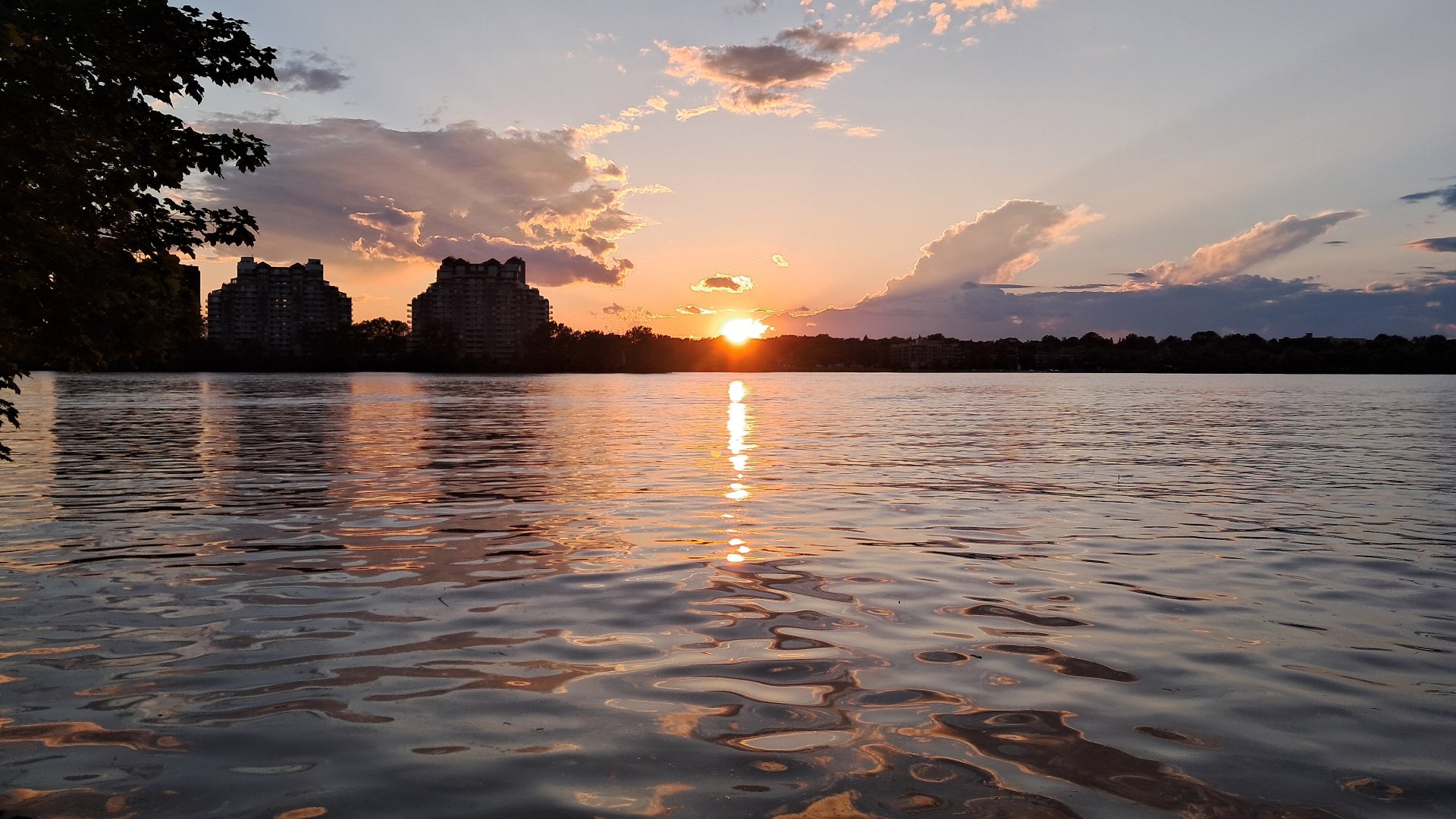 Photo - Vue sur l'eau