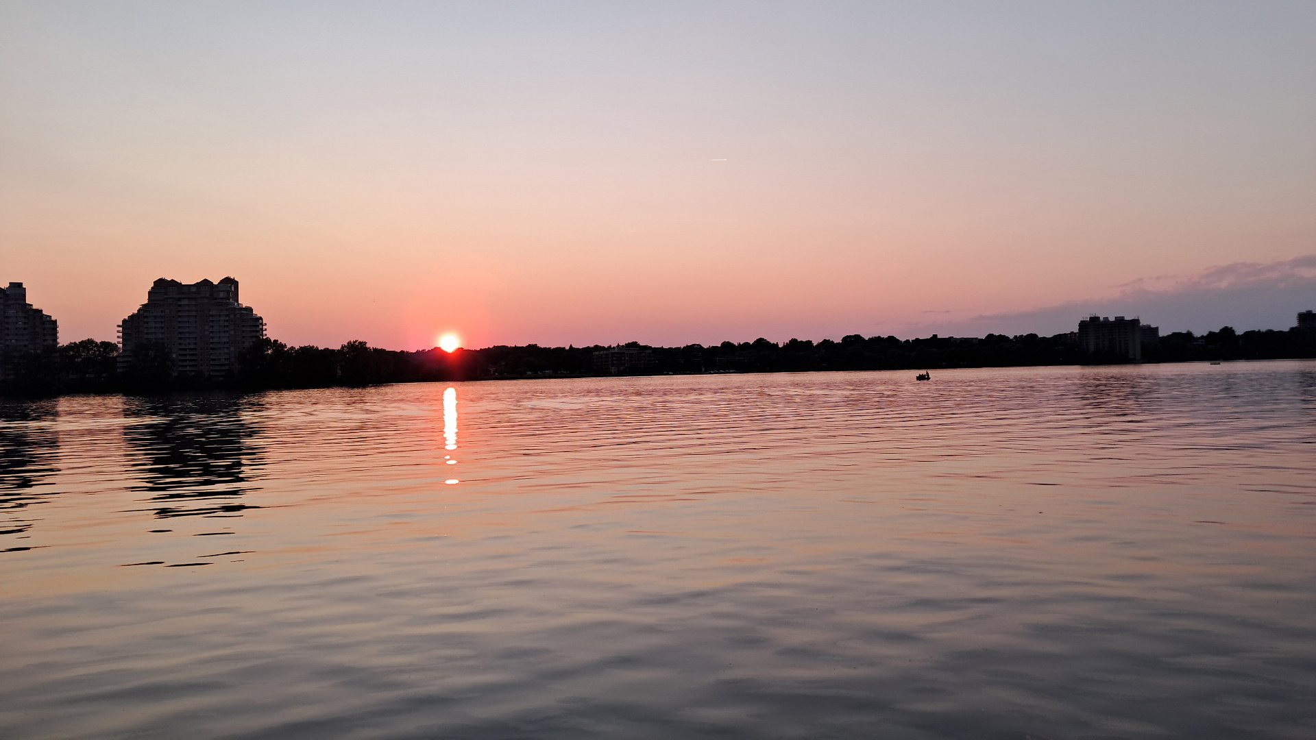 Photo - Vue sur l'eau